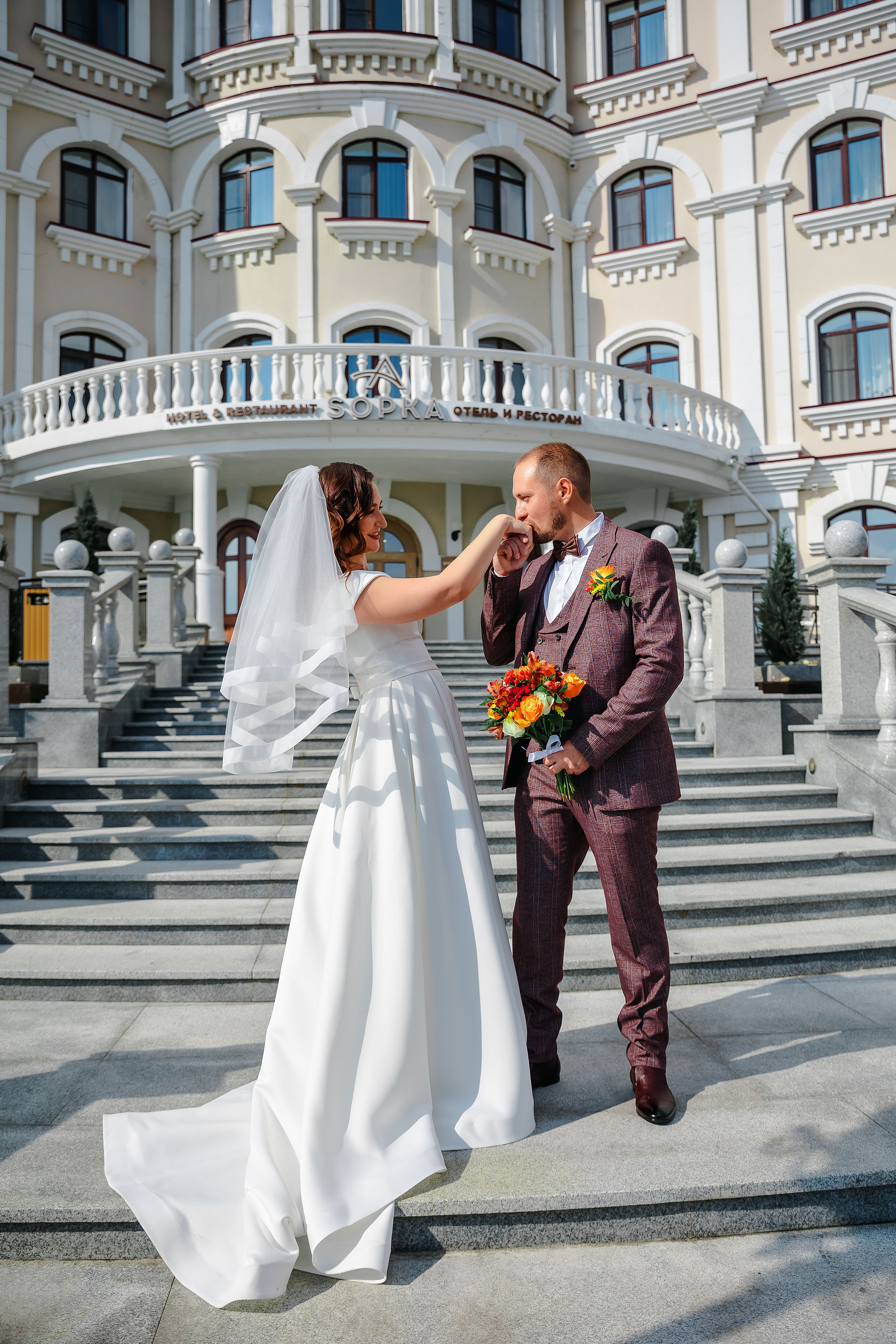 Максим и Светлана. Хабаровск. Сентябрь. Яркое солнце и проливной осенний дождь. Свадебный фотограф в Хабаровске