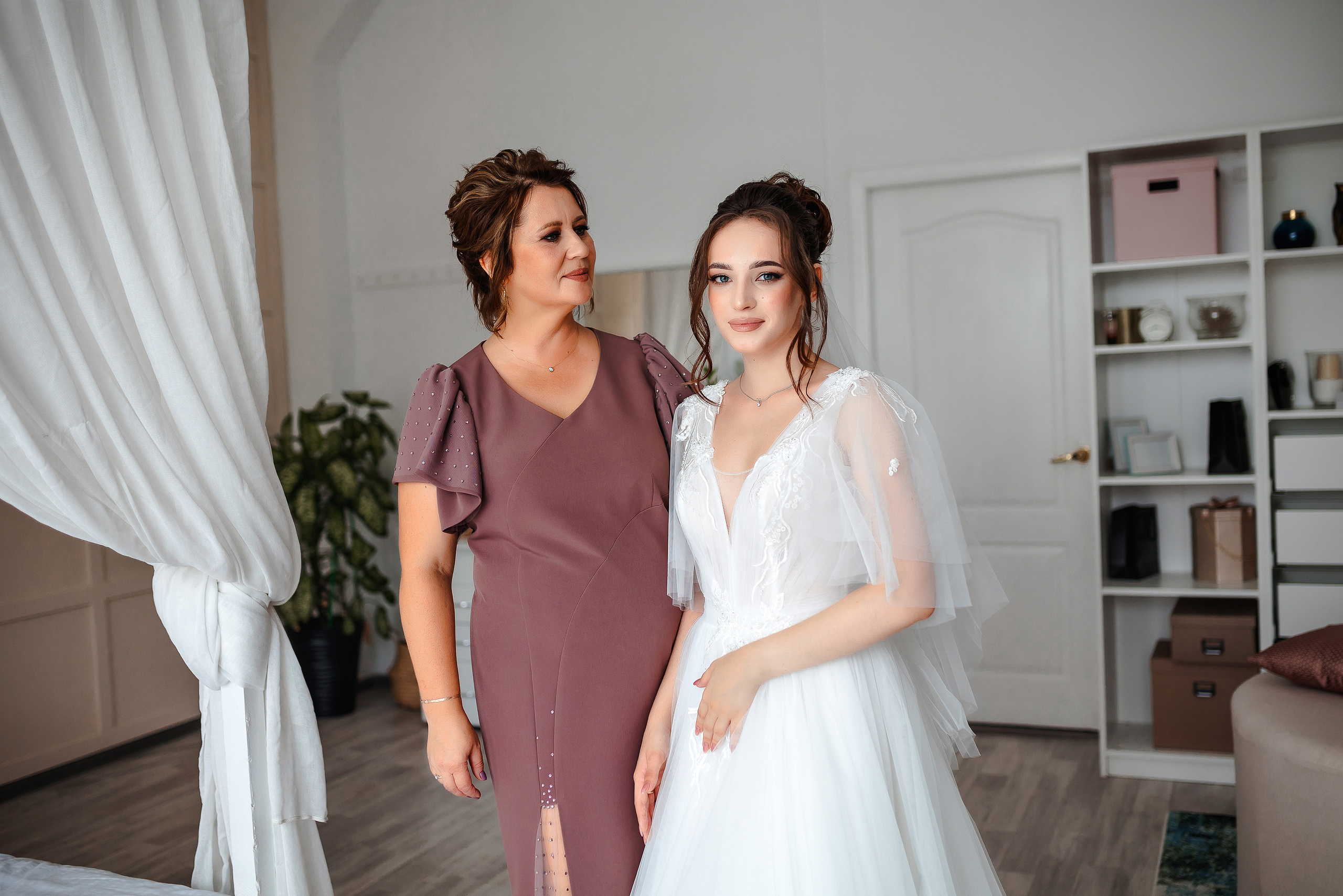 Виталий и Валерия. Комсомольск-на-Амуре. Август. Нежная дерзкая и молдая пара. Свадебный фотограф в Хабаровске