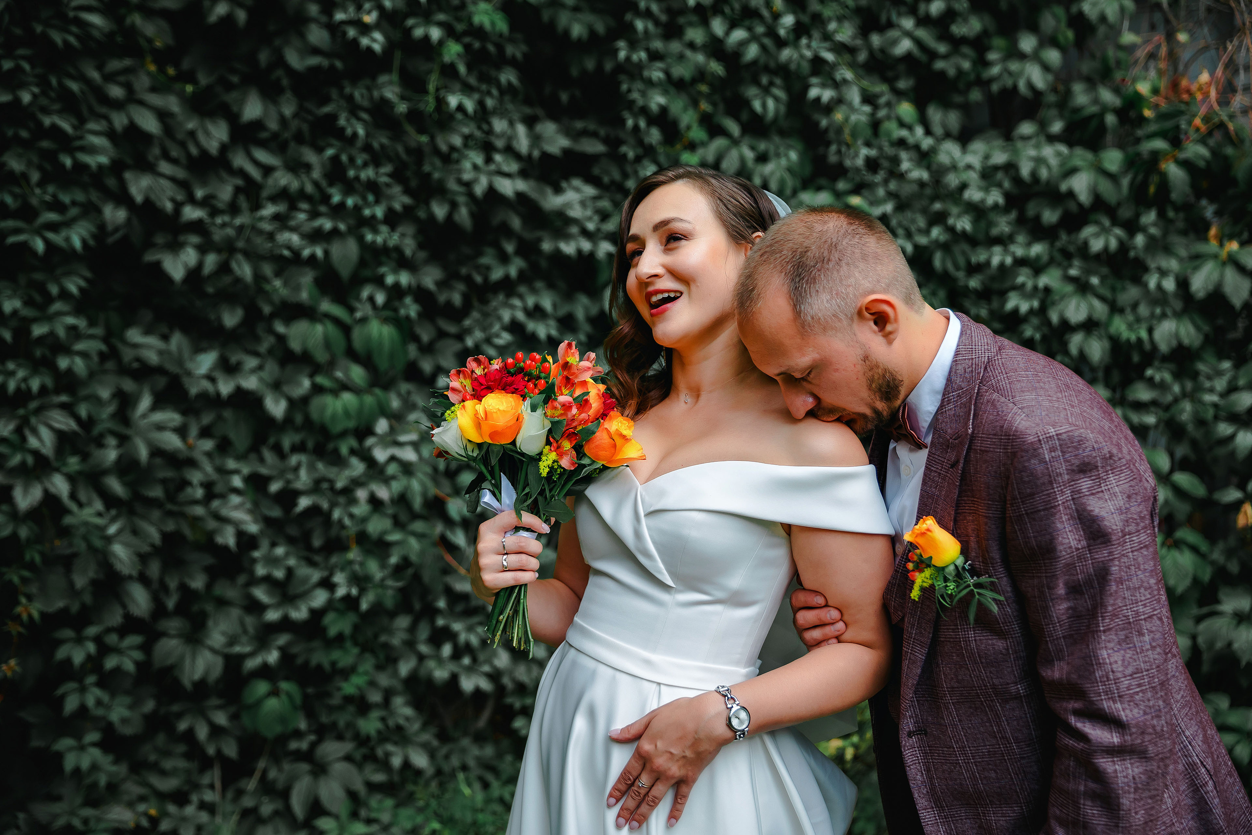 Максим и Светлана. Хабаровск. Сентябрь. Яркое солнце и проливной осенний дождь. Свадебный фотограф в Хабаровске