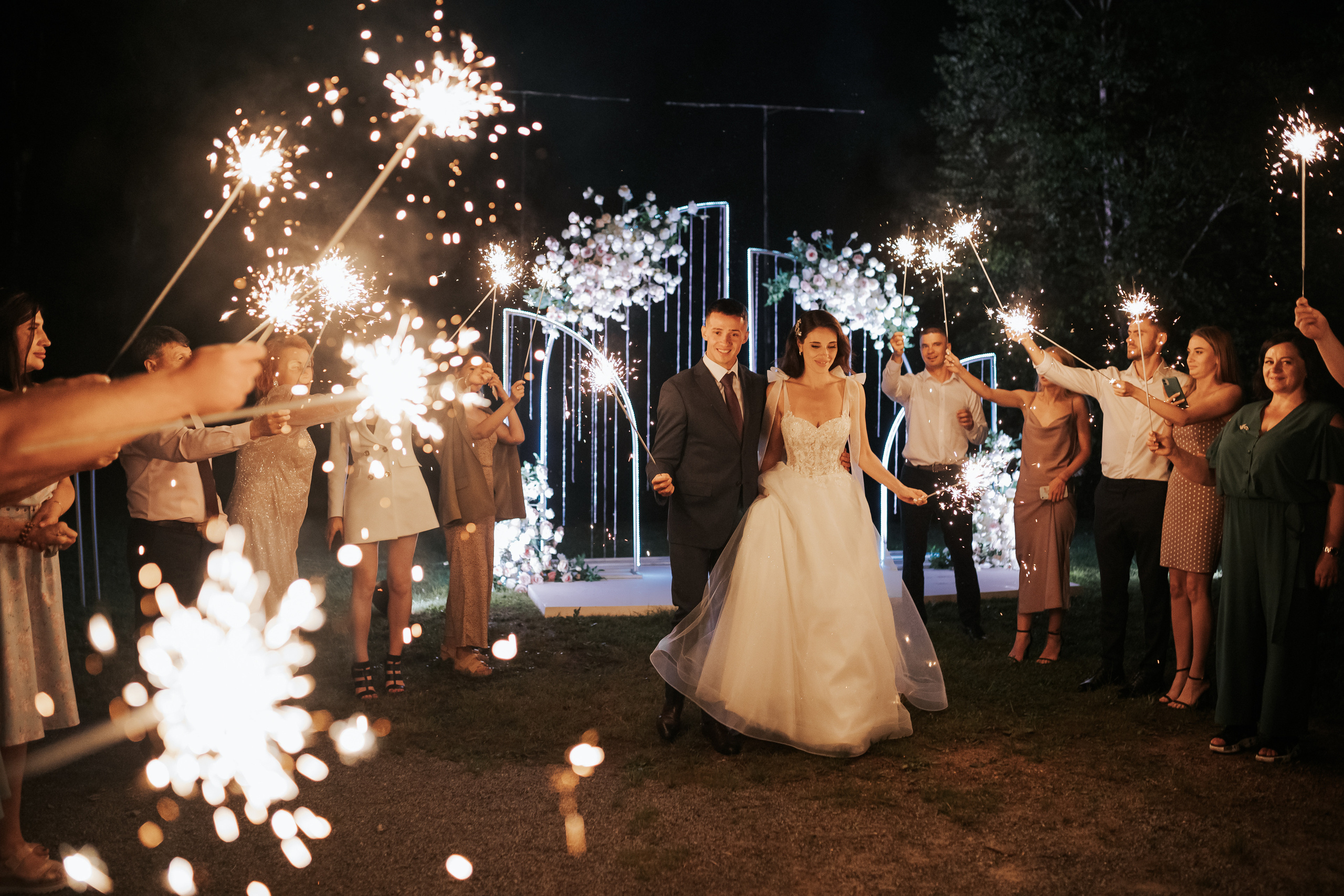 Эльвира и Сергей. Хабаровск.Июль. Ключевые кадры. Стиль, молодость…. Свадебный фотограф в Хабаровске