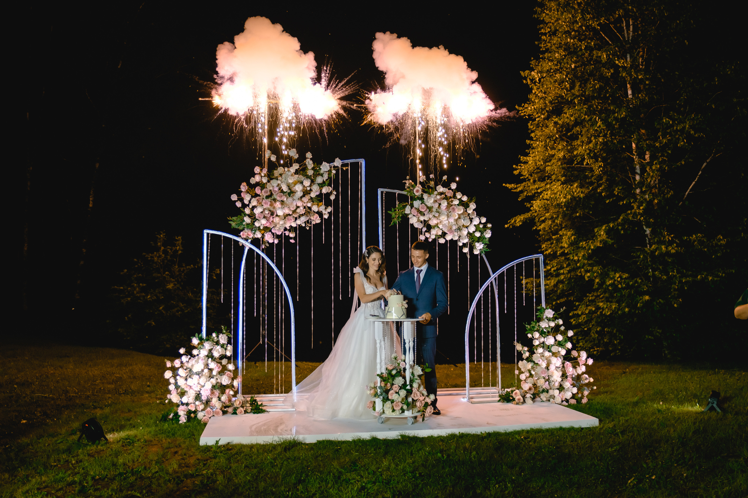 Эльвира и Сергей. Хабаровск.Июль. Ключевые кадры. Стиль, молодость…. Свадебный фотограф в Хабаровске