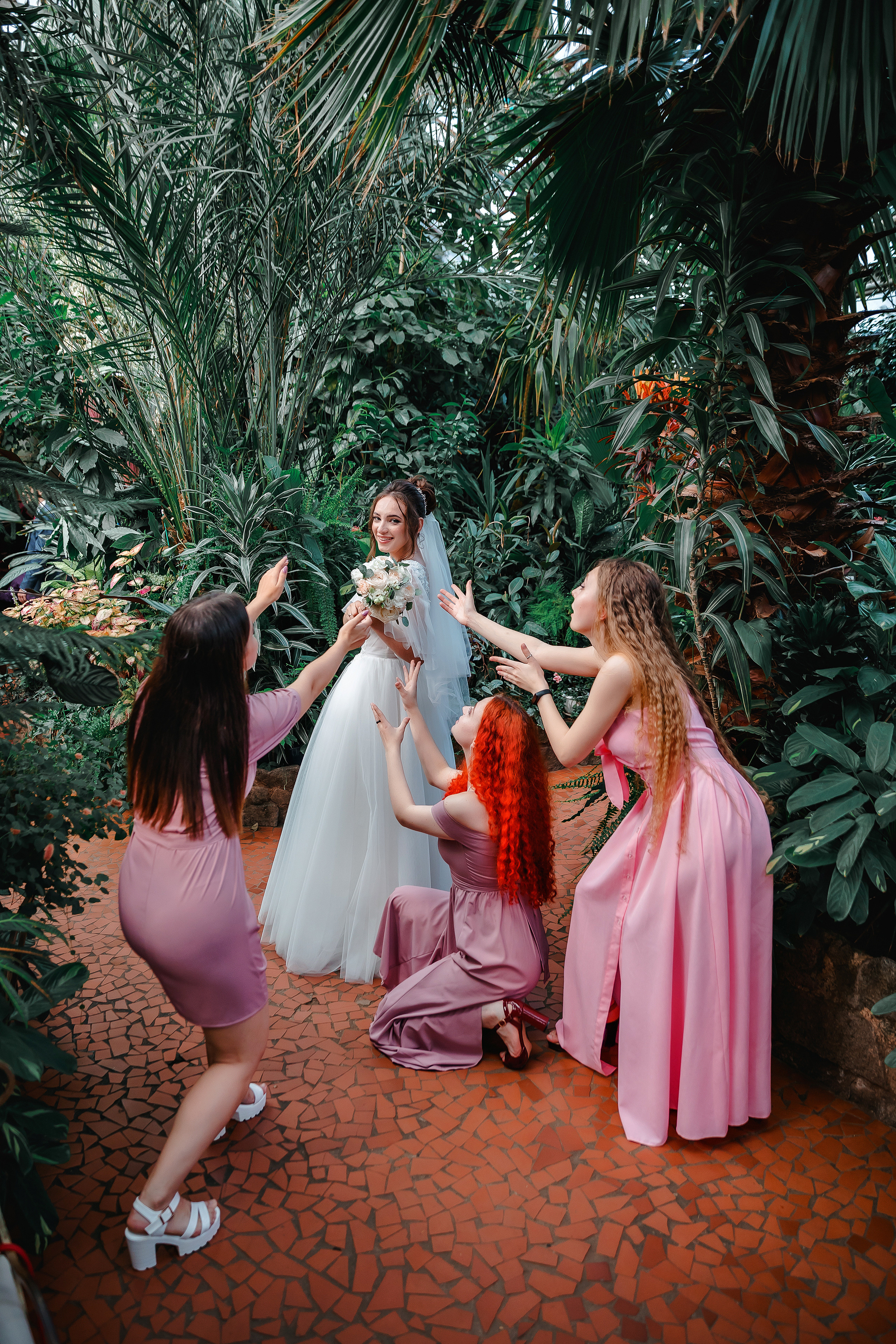 Виталий и Валерия. Комсомольск-на-Амуре. Август. Нежная дерзкая и молдая пара. Свадебный фотограф в Хабаровске