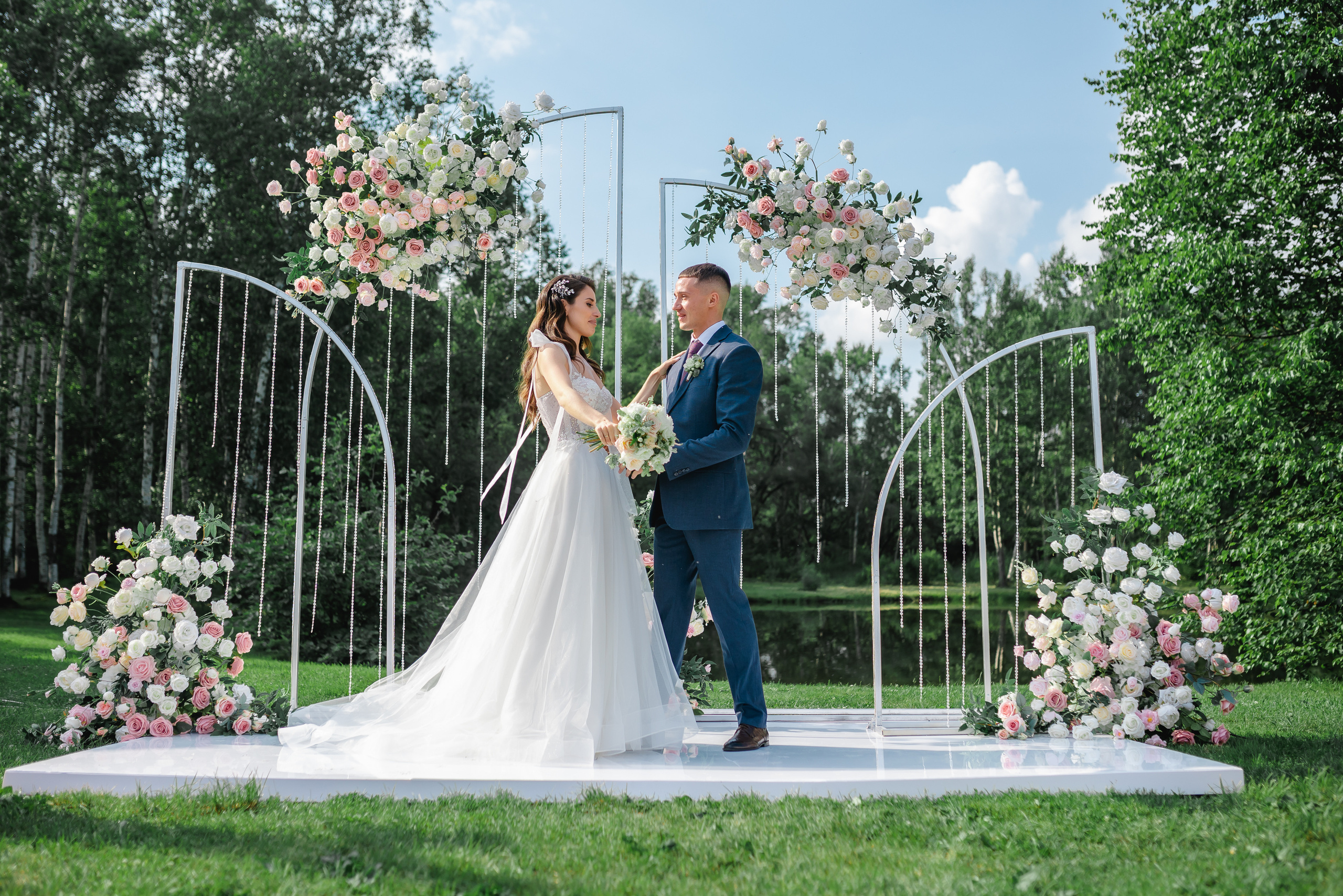 Эльвира и Сергей. Хабаровск.Июль. Ключевые кадры. Стиль, молодость…. Свадебный фотограф в Хабаровске