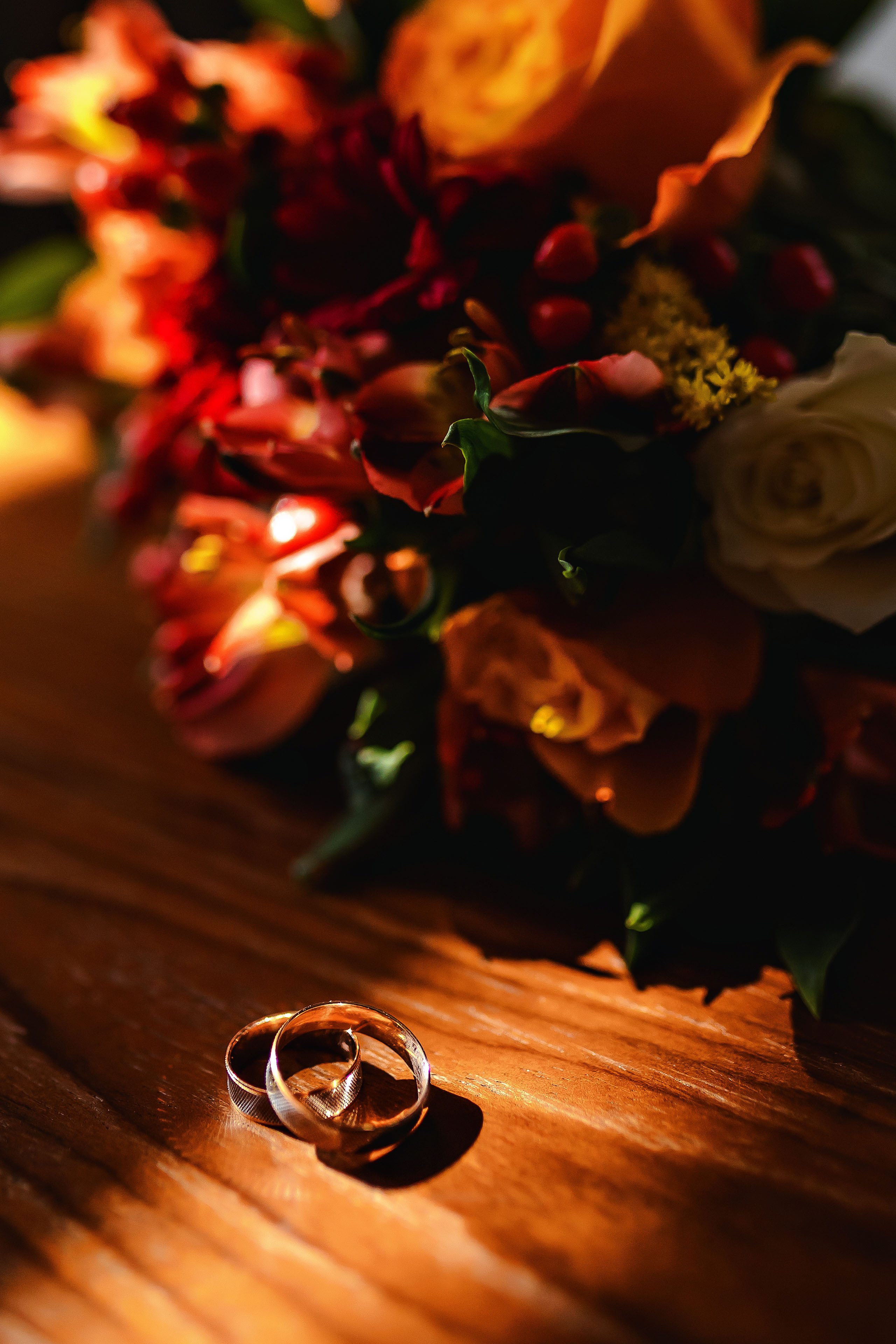 Максим и Светлана. Хабаровск. Сентябрь. Яркое солнце и проливной осенний дождь. Свадебный фотограф в Хабаровске