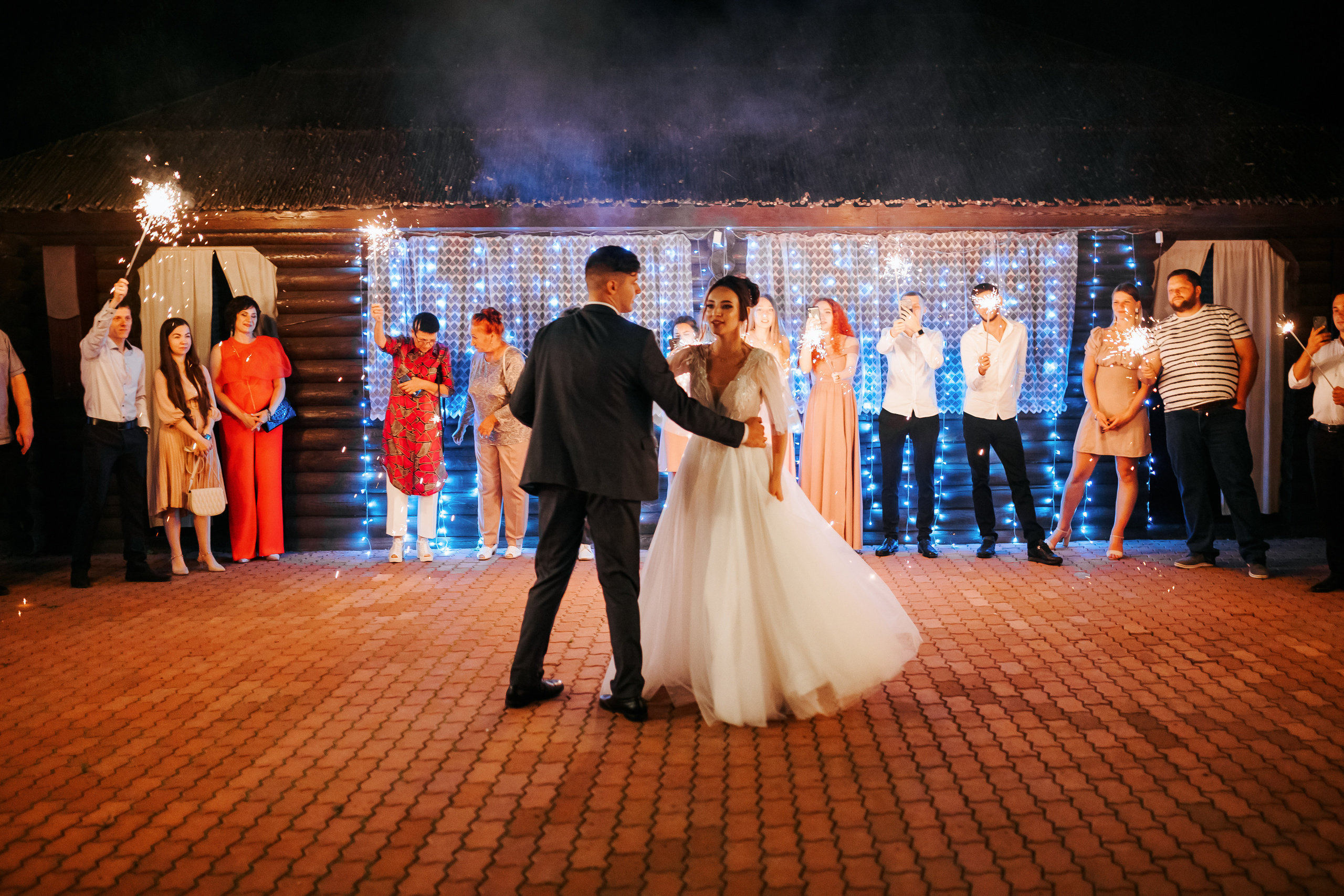 Виталий и Валерия. Комсомольск-на-Амуре. Август. Нежная дерзкая и молдая пара. Свадебный фотограф в Хабаровске