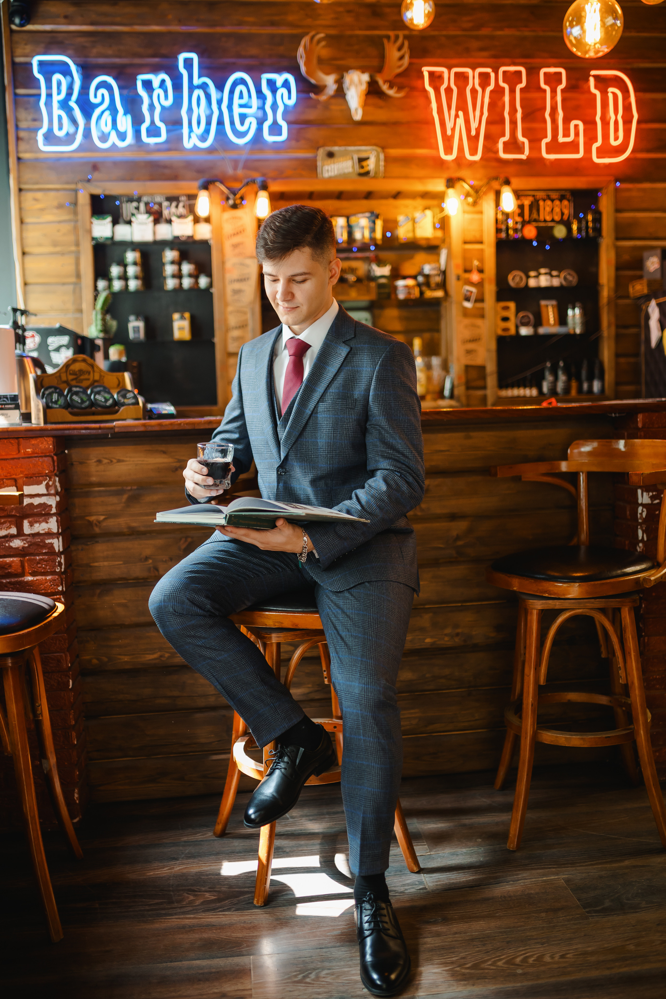 Виталий и Валерия. Комсомольск-на-Амуре. Август. Нежная дерзкая и молдая пара. Свадебный фотограф в Хабаровске