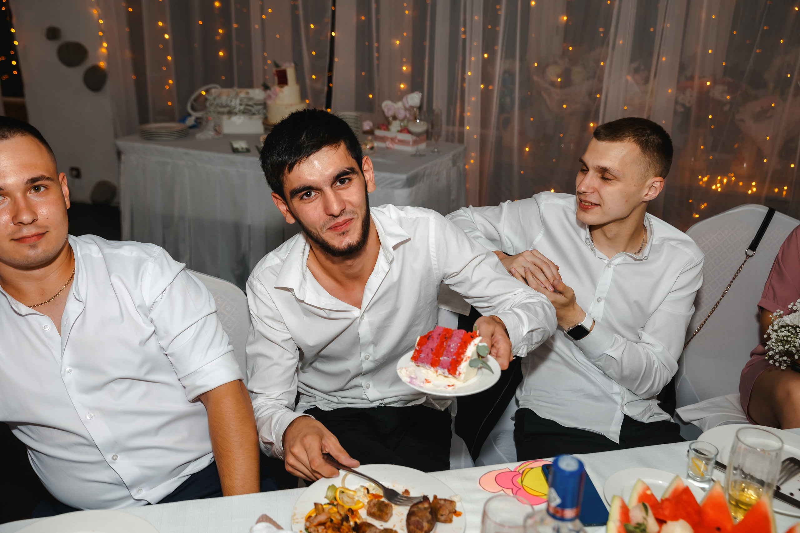 Виталий и Валерия. Комсомольск-на-Амуре. Август. Нежная дерзкая и молдая пара. Свадебный фотограф в Хабаровске