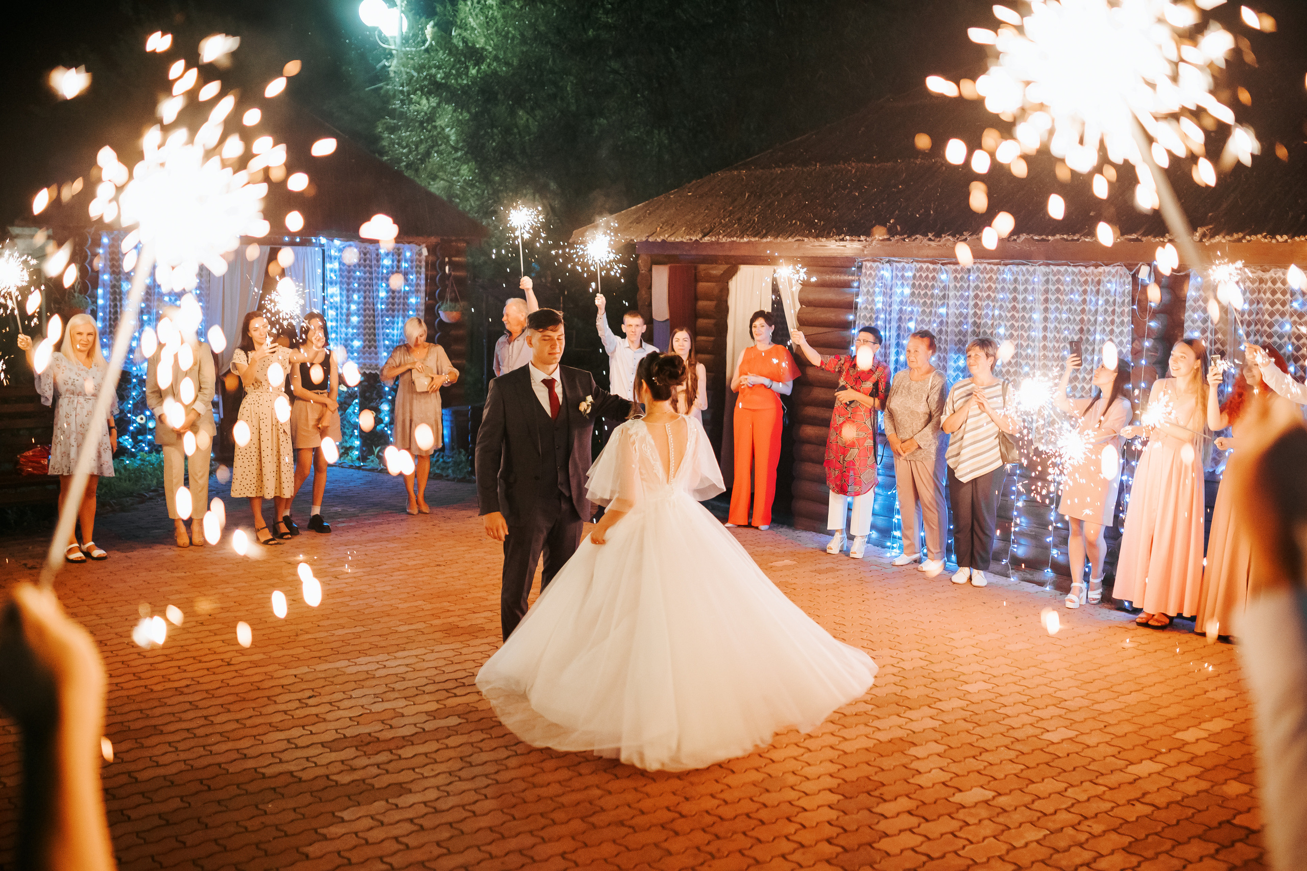 Виталий и Валерия. Комсомольск-на-Амуре. Август. Нежная дерзкая и молдая пара. Свадебный фотограф в Хабаровске