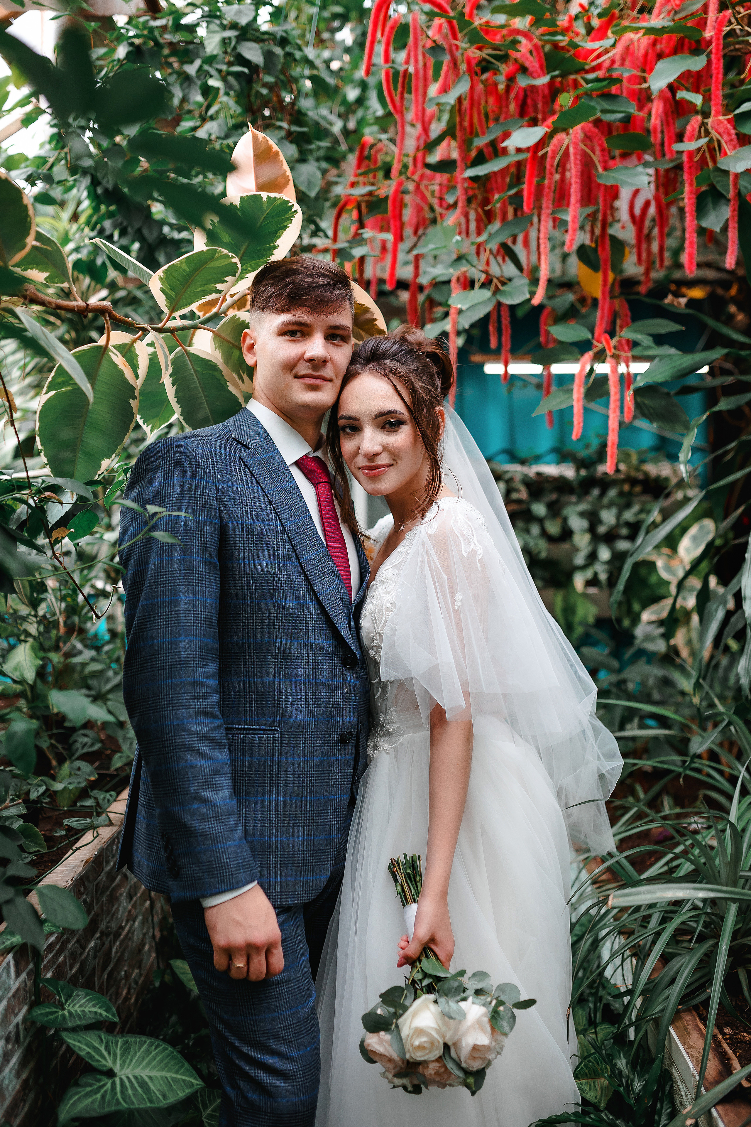 Виталий и Валерия. Комсомольск-на-Амуре. Август. Нежная дерзкая и молдая пара. Свадебный фотограф в Хабаровске