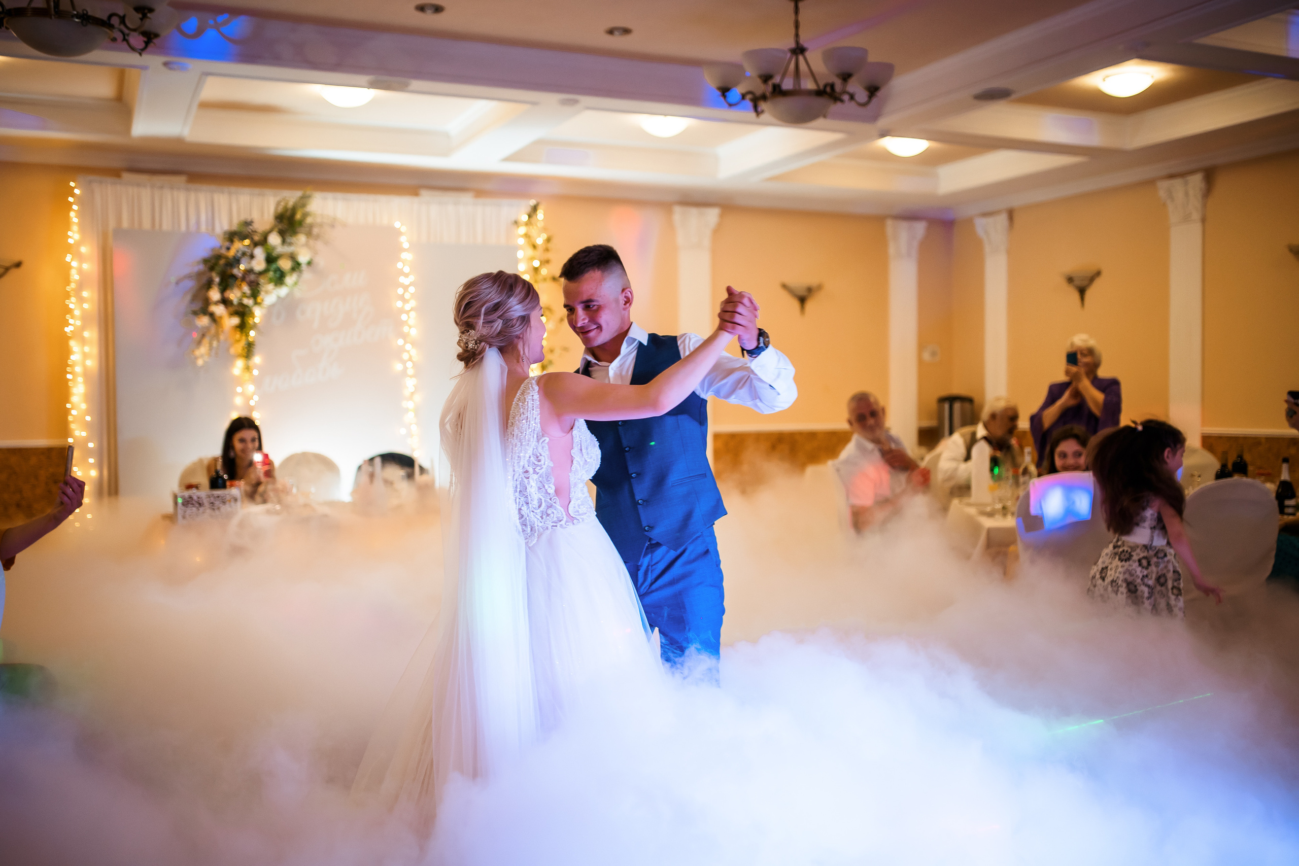 Марина и Денис. Хабаровск. Июль. Нежность и чувства. Свадебный фотограф в Хабаровске