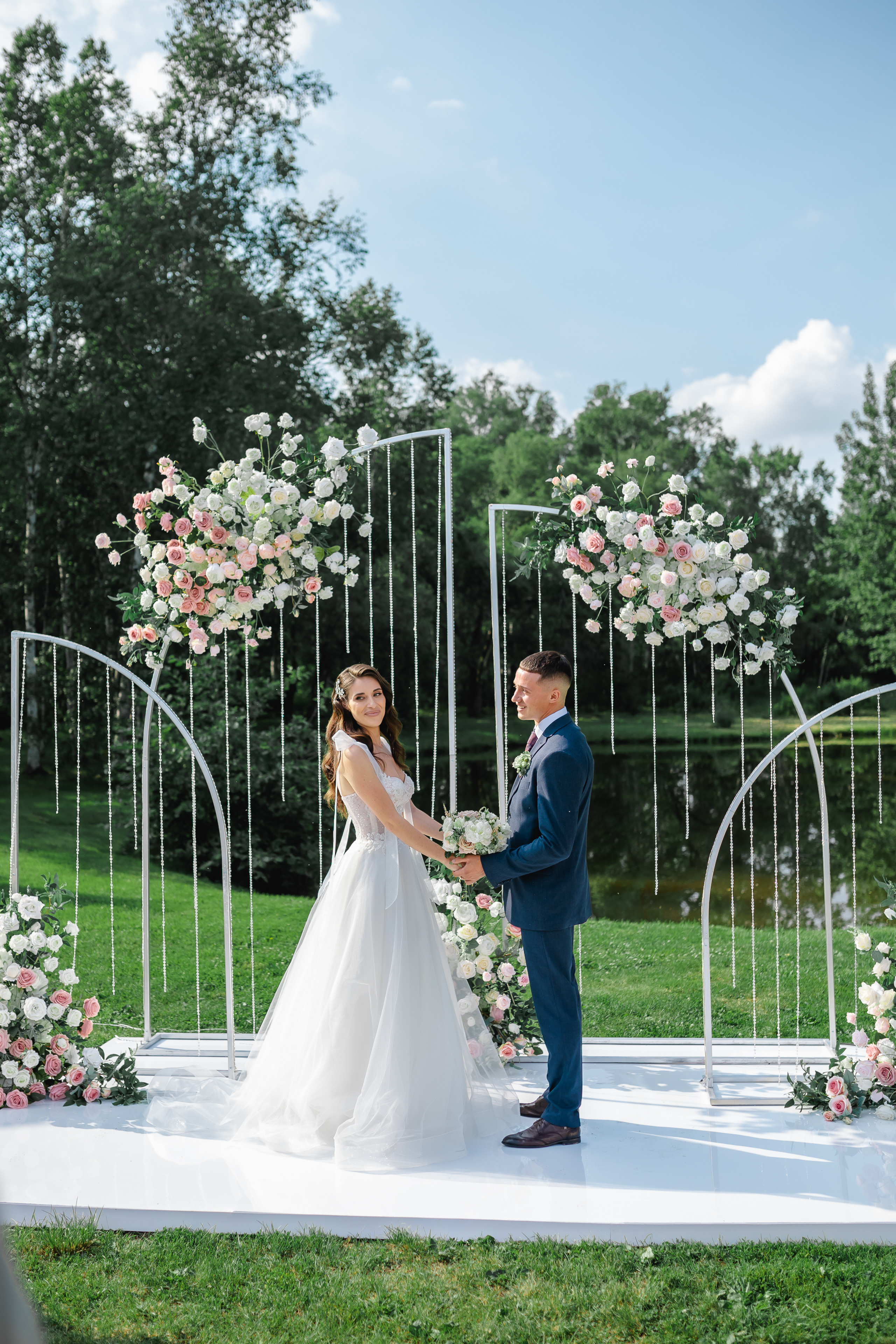 Эльвира и Сергей. Хабаровск.Июль. Ключевые кадры. Стиль, молодость…. Свадебный фотограф в Хабаровске