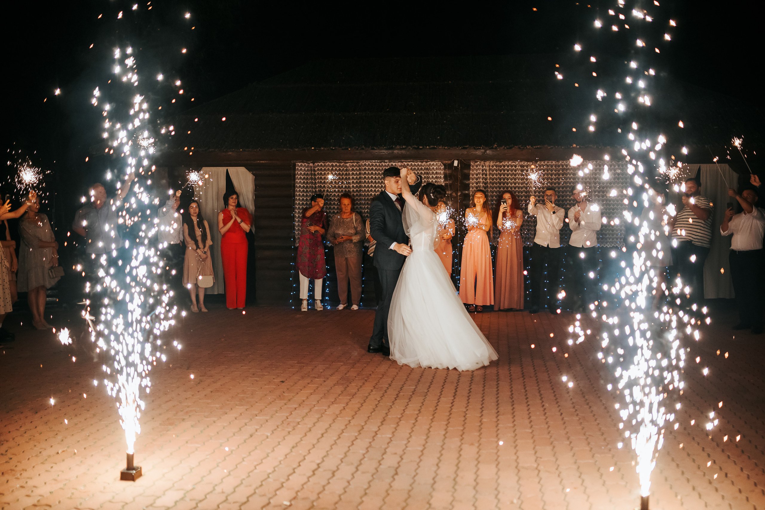 Виталий и Валерия. Комсомольск-на-Амуре. Август. Нежная дерзкая и молдая пара. Свадебный фотограф в Хабаровске