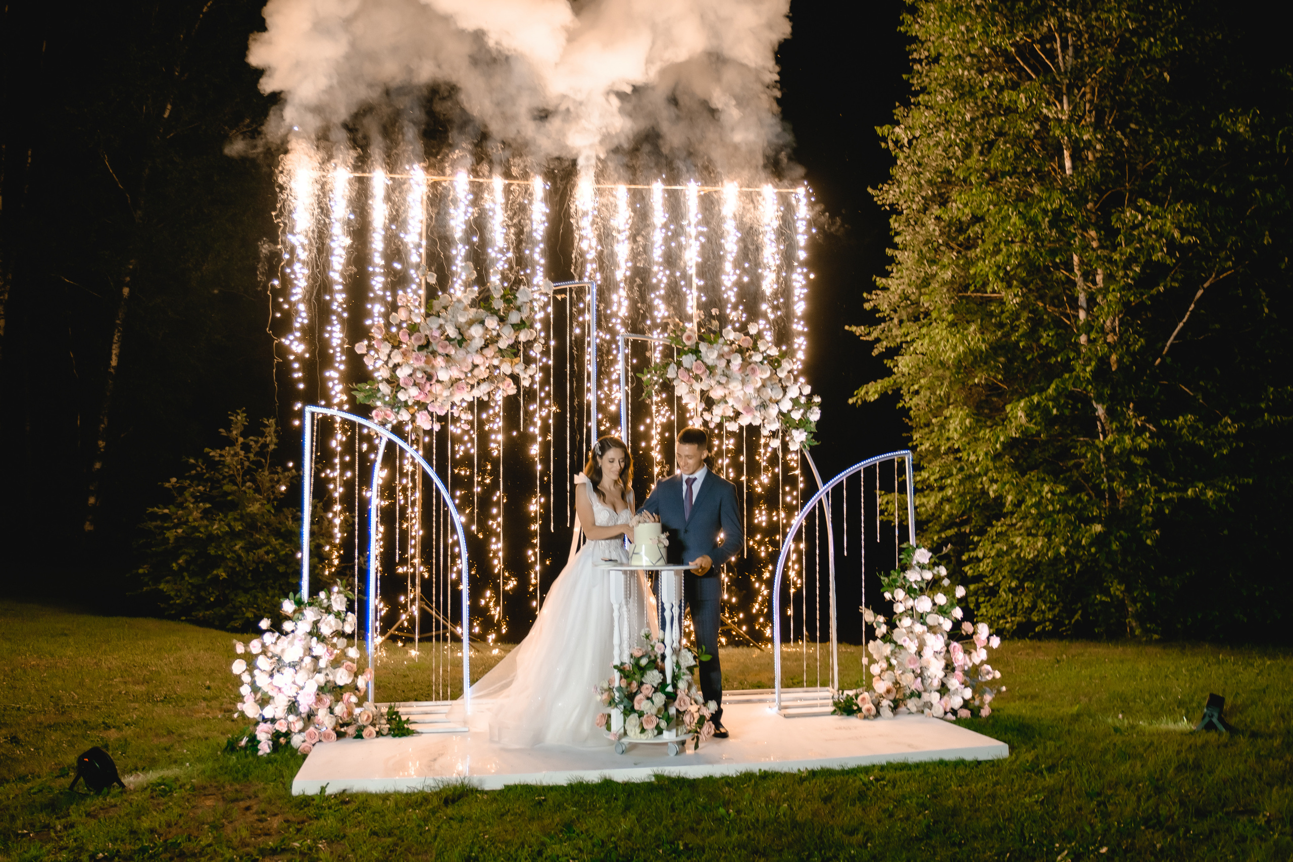 Эльвира и Сергей. Хабаровск.Июль. Ключевые кадры. Стиль, молодость…. Свадебный фотограф в Хабаровске