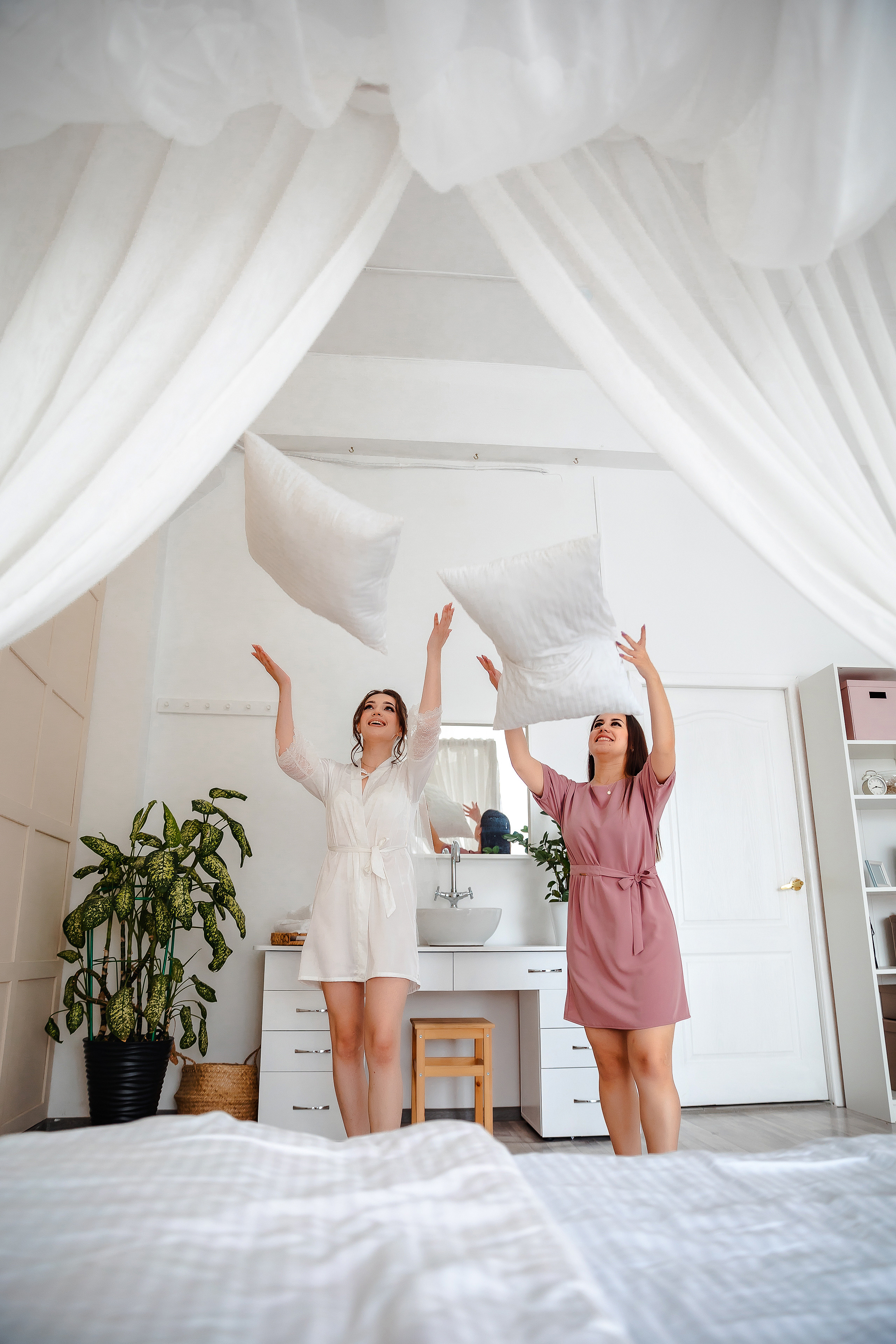 Виталий и Валерия. Комсомольск-на-Амуре. Август. Нежная дерзкая и молдая пара. Свадебный фотограф в Хабаровске