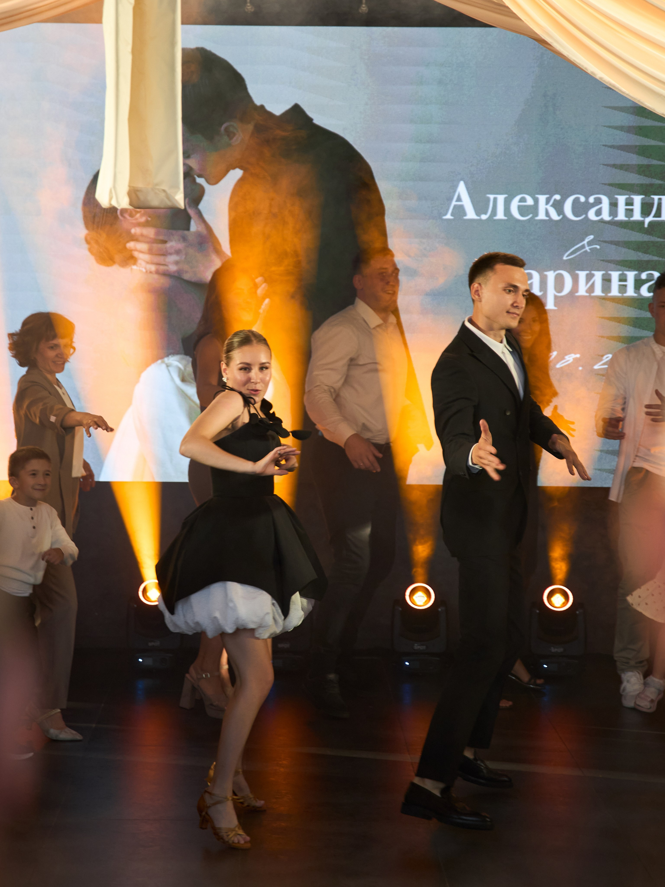 СЕГОДНЯ ТОЛЬКО ПО ЛЮБВИ. Свадебный фотограф Анна Чащухина