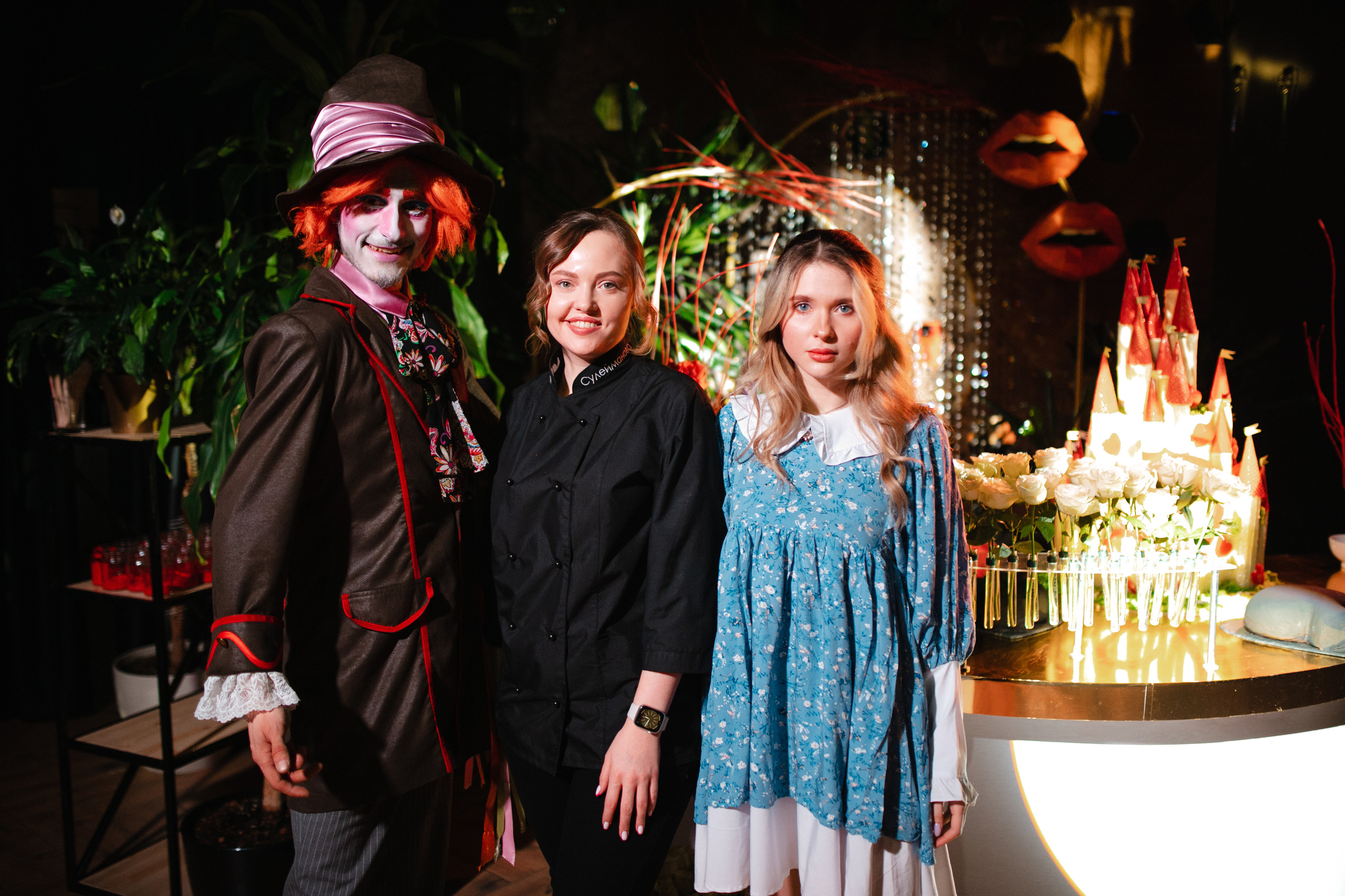 Кондитерское шоу «Алиса в Стране Чудес». Роман Урумбаев фотограф Нижневартовск