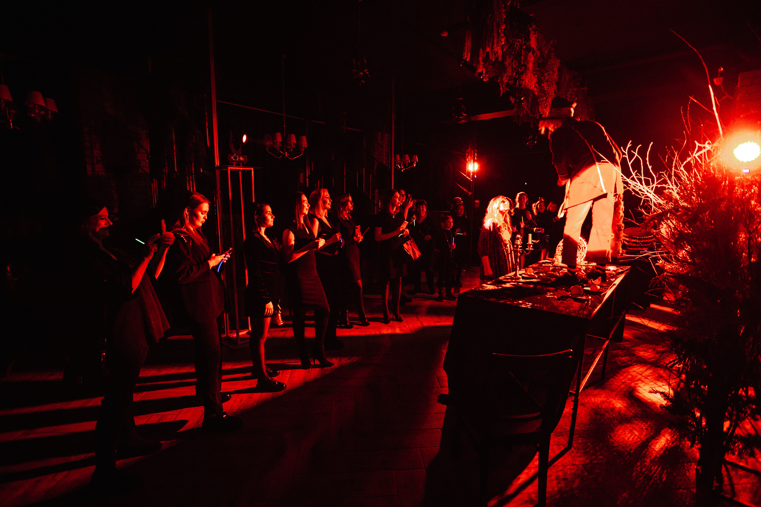 Кондитерское шоу «Алиса в Стране Чудес». Роман Урумбаев фотограф Нижневартовск