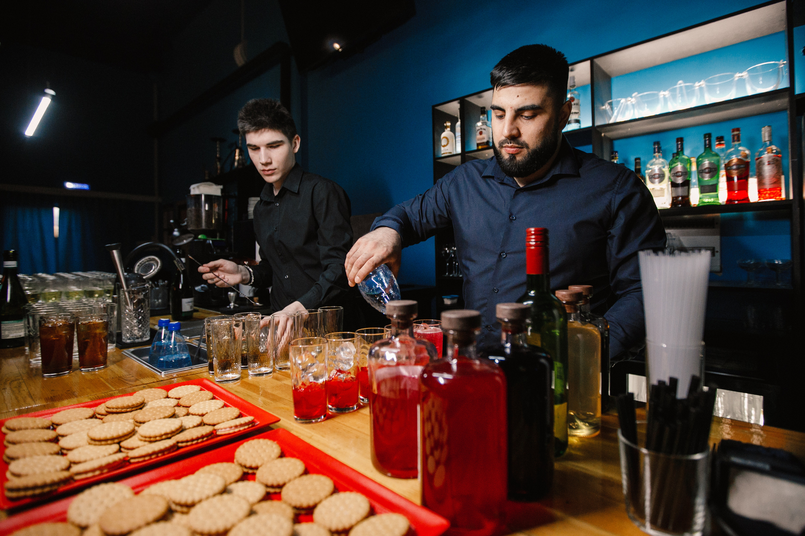 Кондитерское шоу «Алиса в Стране Чудес». Роман Урумбаев фотограф Нижневартовск