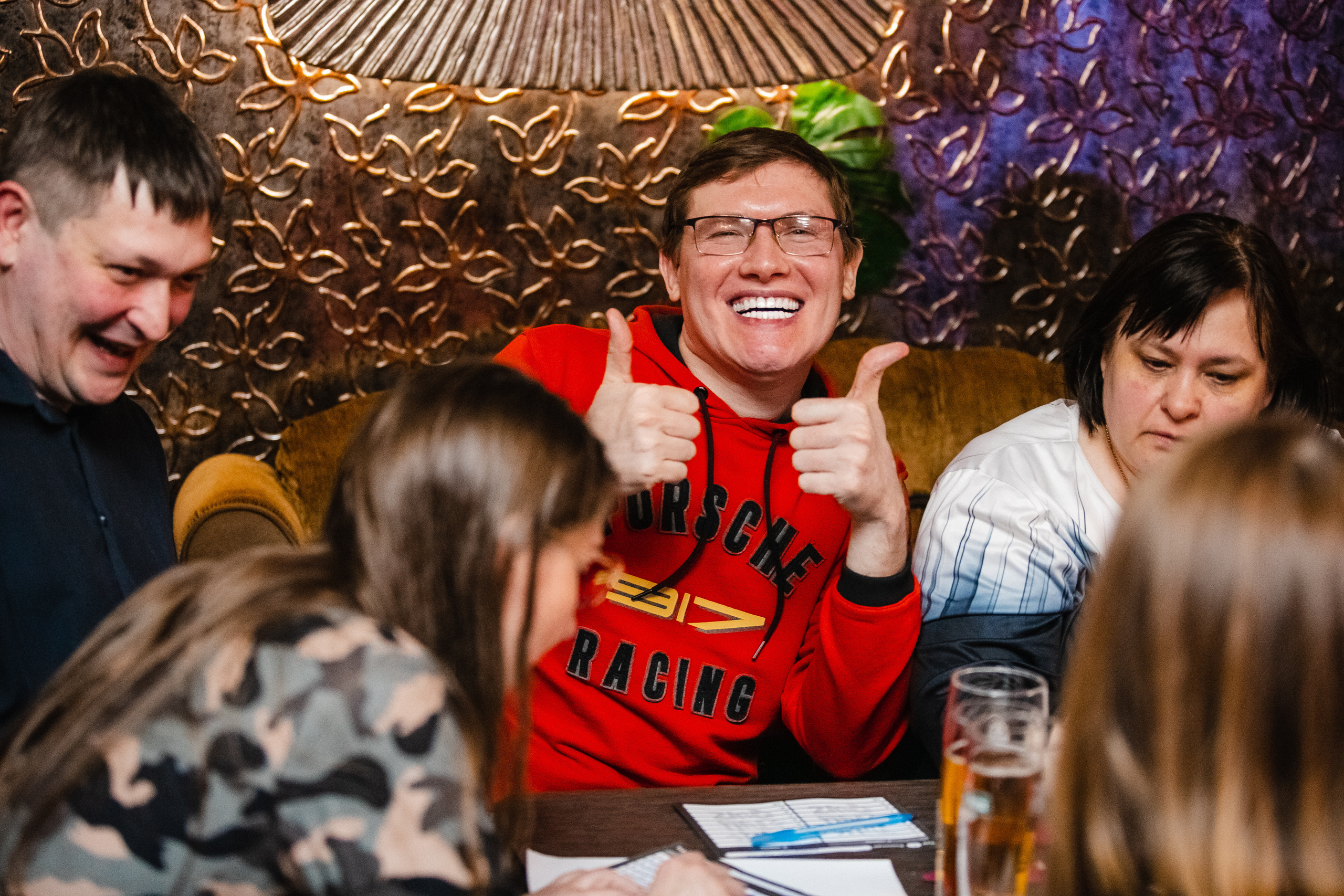 Мозгобойня и другие квизы. Роман Урумбаев фотограф Нижневартовск