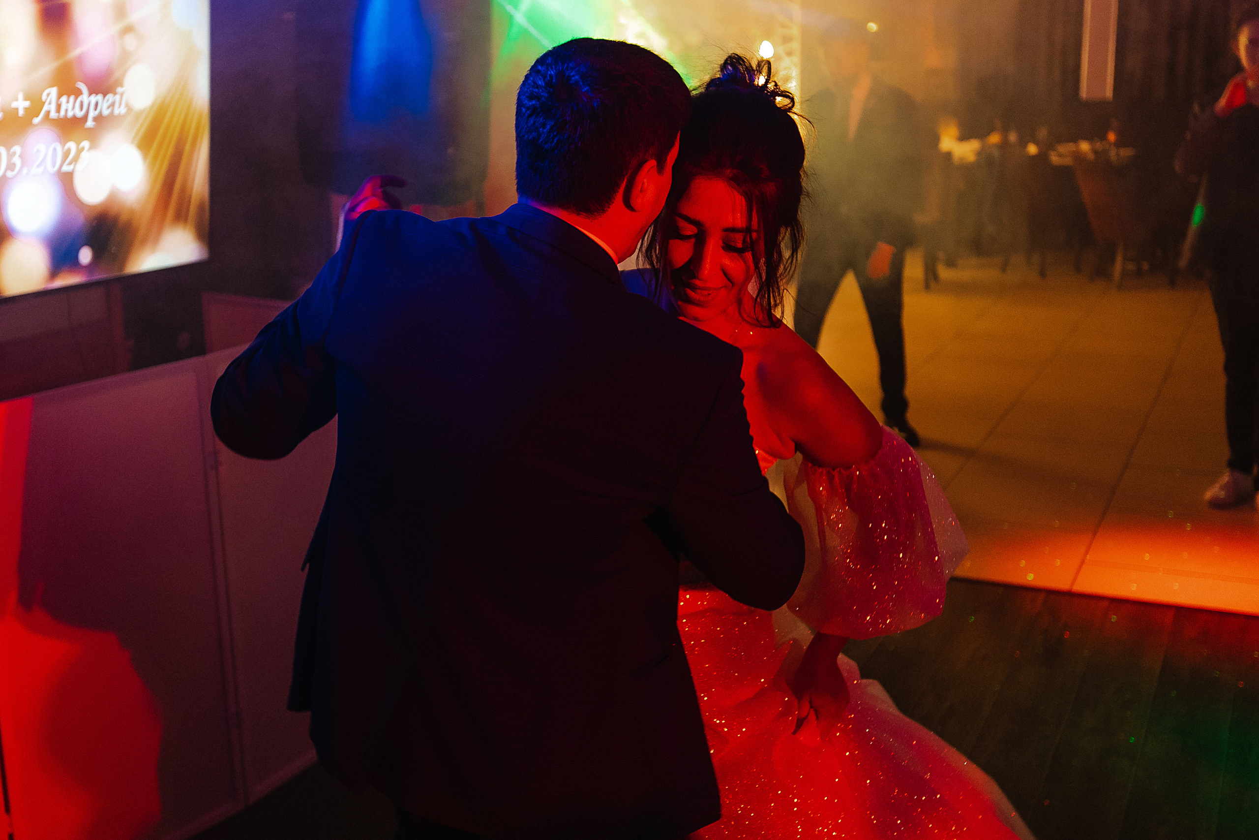 Оксана + Андрей. Роман Урумбаев фотограф Нижневартовск