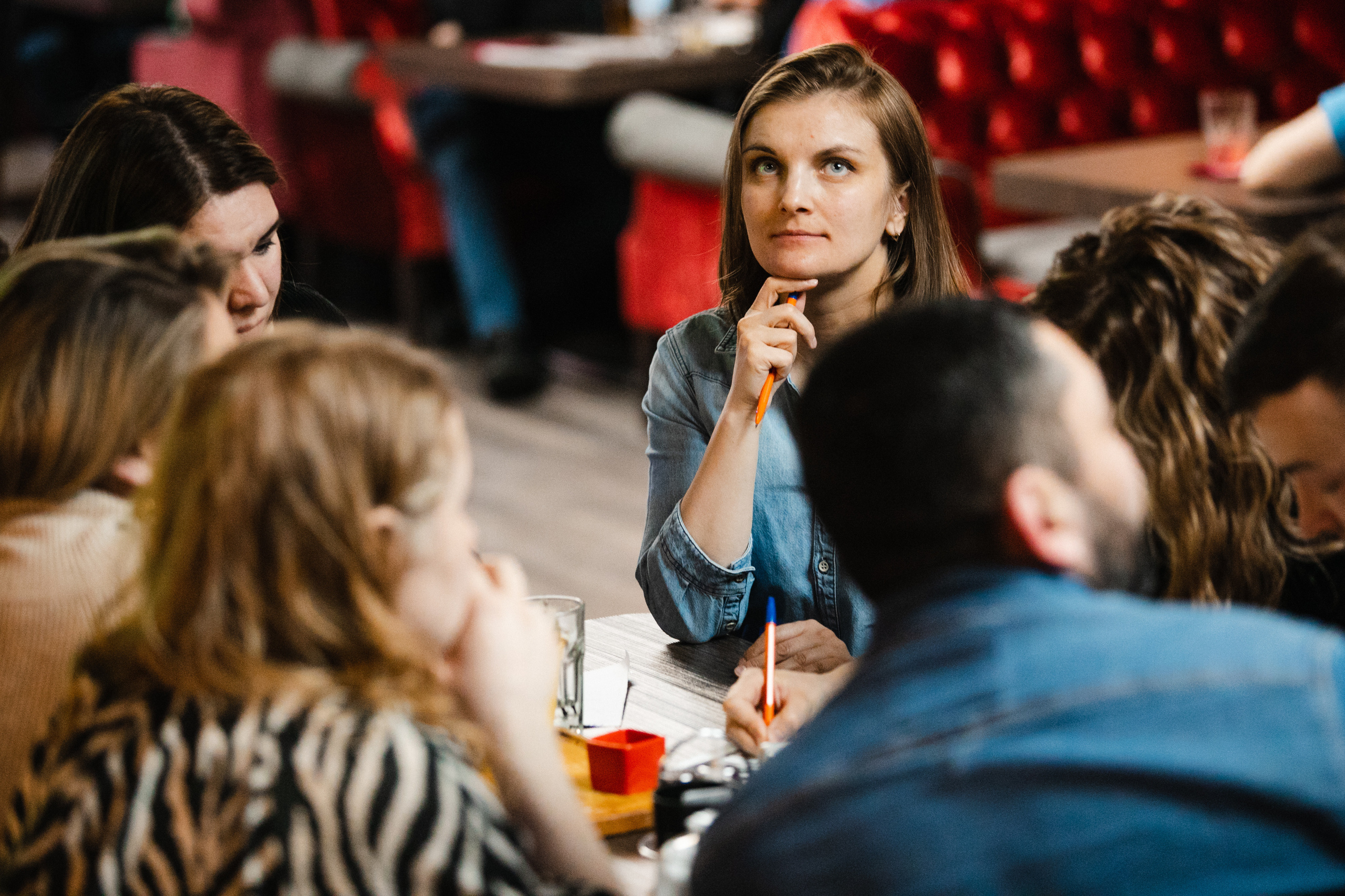 Мозгобойня и другие квизы. Роман Урумбаев фотограф Нижневартовск
