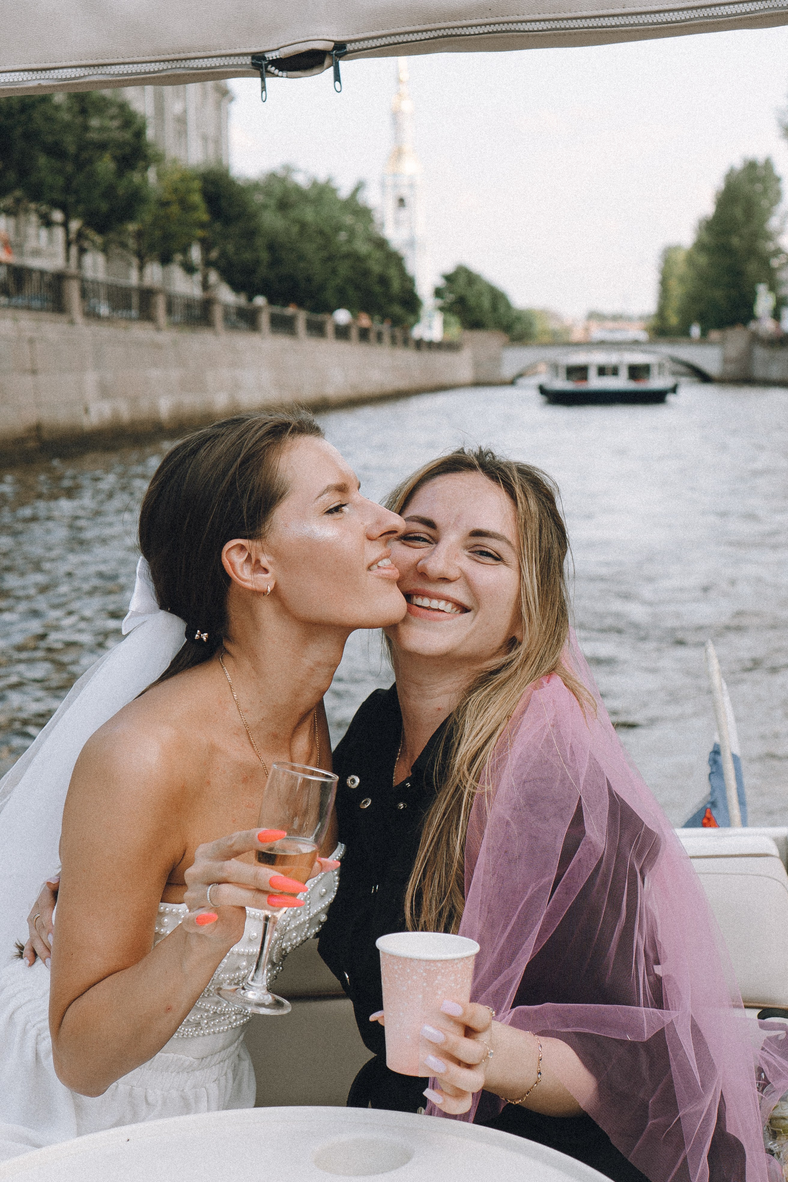 ДЕВИЧНИК НА КАТЕРЕ. Профессиональный фотограф, Санкт-Петербург — Виктория Богомолова