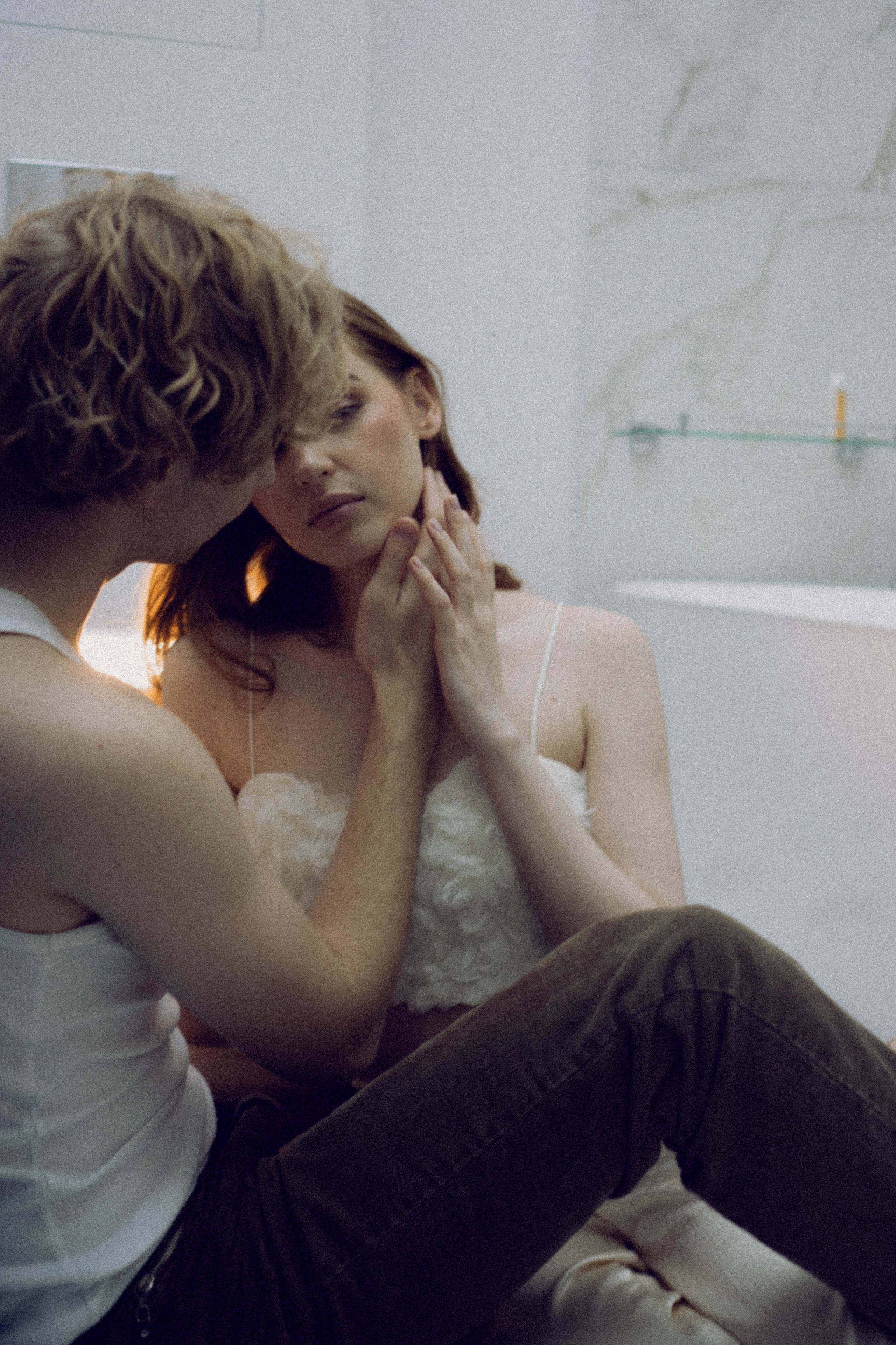 СВАДЕБНАЯ СЬЕМКА В ОТЕЛЕ. СБОРЫ ЖЕНИХА И НЕВЕСТЫ И ТАКЖЕ ТОР И ПОДГОТОВКА К ПРОГУЛКЕ. Профессиональный фотограф, Санкт-Петербург — Виктория Богомолова