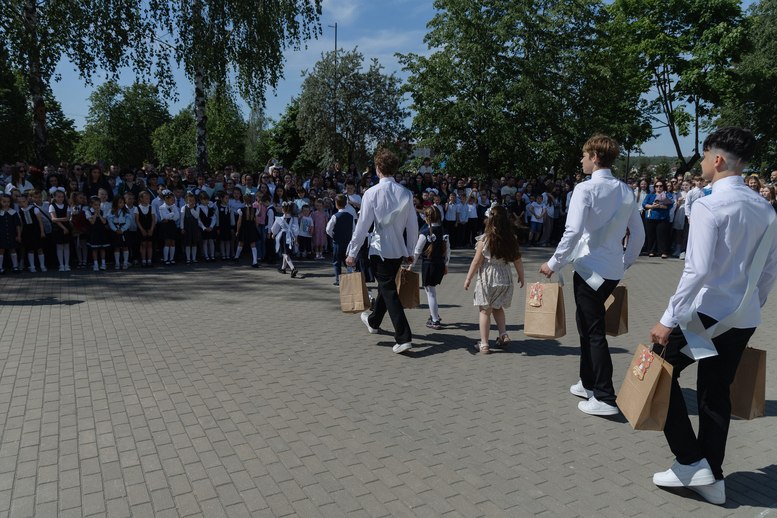 Последний звонок 2024. Свадебный фотограф в Минске/Беларуси Сергей Спиридонов