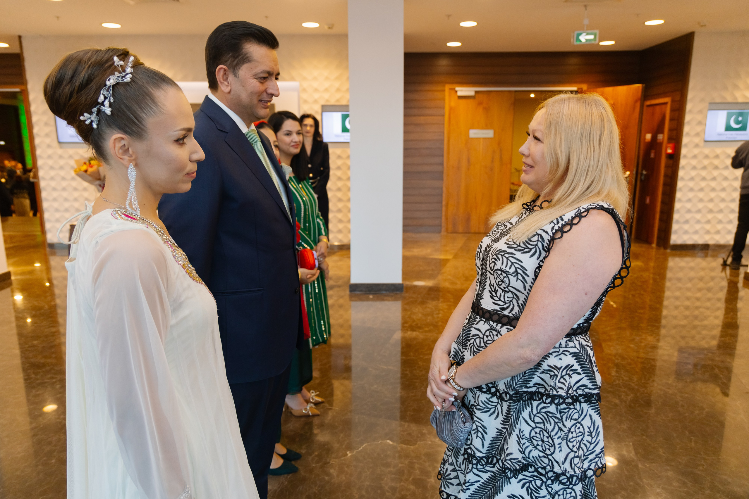 Фотосъемка делегации Пакистана в Беларуси в отеле Марриотт. Свадебный фотограф в Минске/Беларуси Сергей Спиридонов