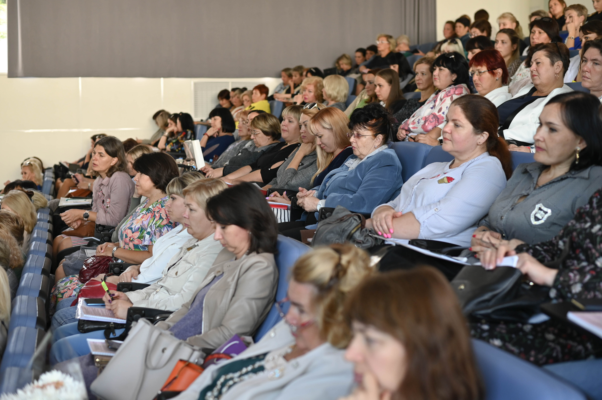 Конференция. Фотограф и Видеограф в Севастополе и Крыму Рина Ри