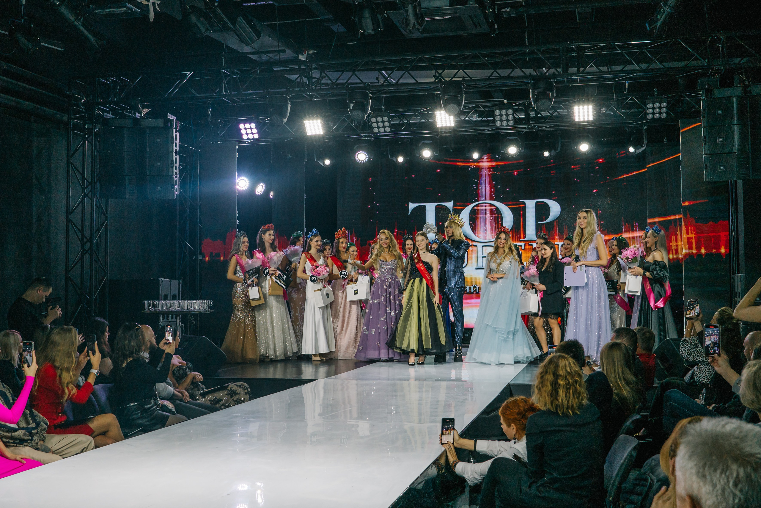 World fashion. Женский фотограф в Москве Анастасия Сидорова