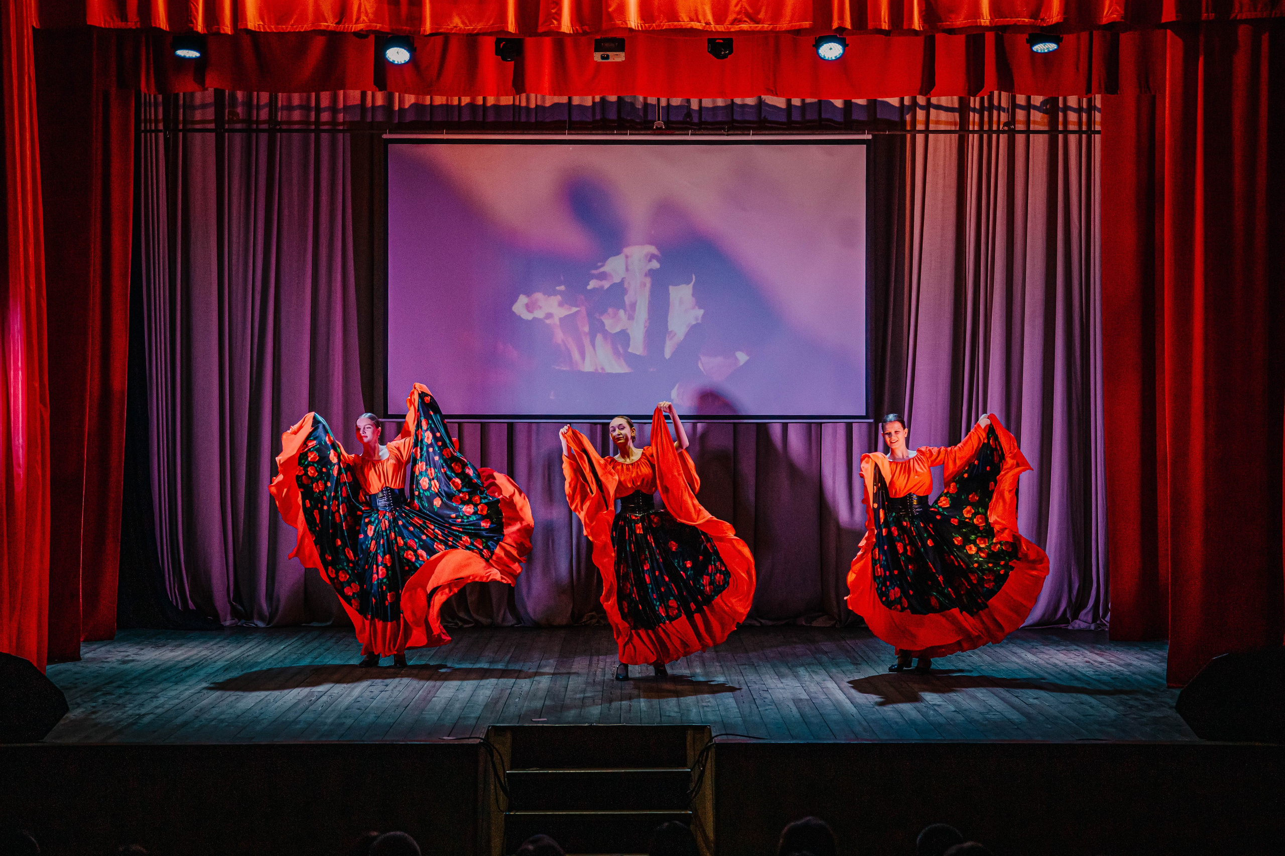 Отчетный концерт хореографического коллектива Пульс!. Фотограф Дарья Маташкова