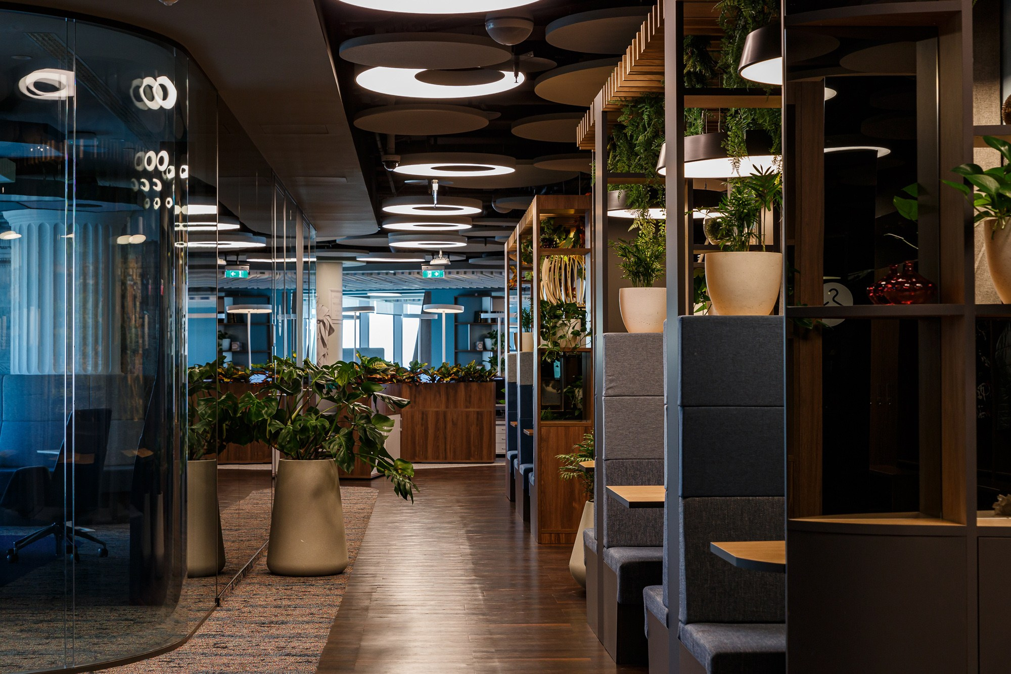 Сбер. Фотограф Ксения Колесникова. Интерьерная и портретная съемка в Москве