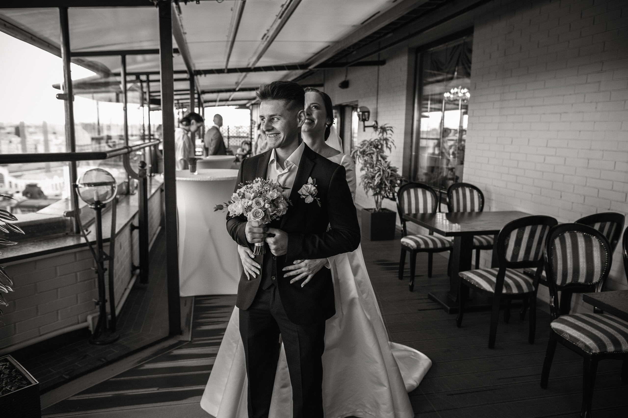 Свадебная фотосессия Грибоедовский ЗАГС. Свадебный фотограф Москва Юрий Кульман