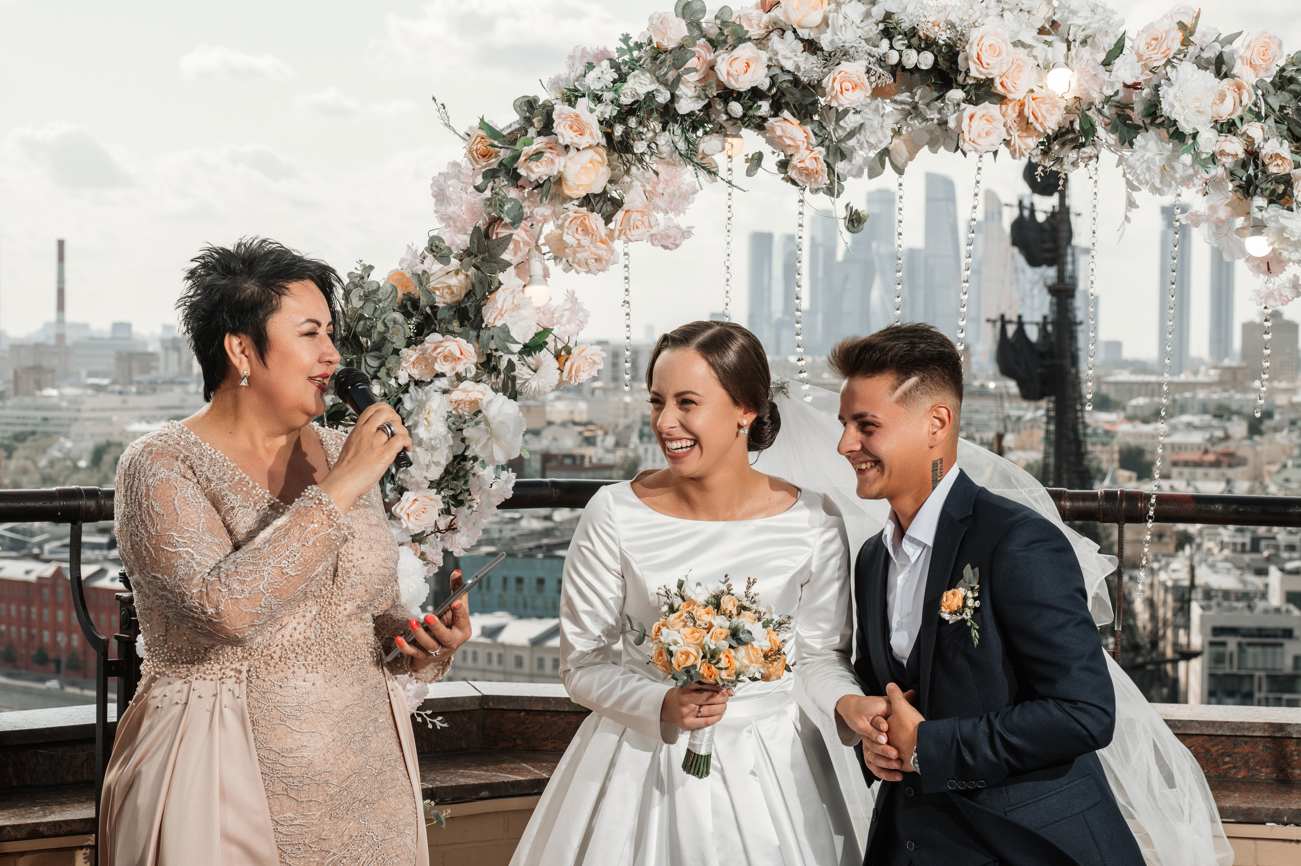 Свадебная фотосессия Грибоедовский ЗАГС. Свадебный фотограф Москва Юрий Кульман