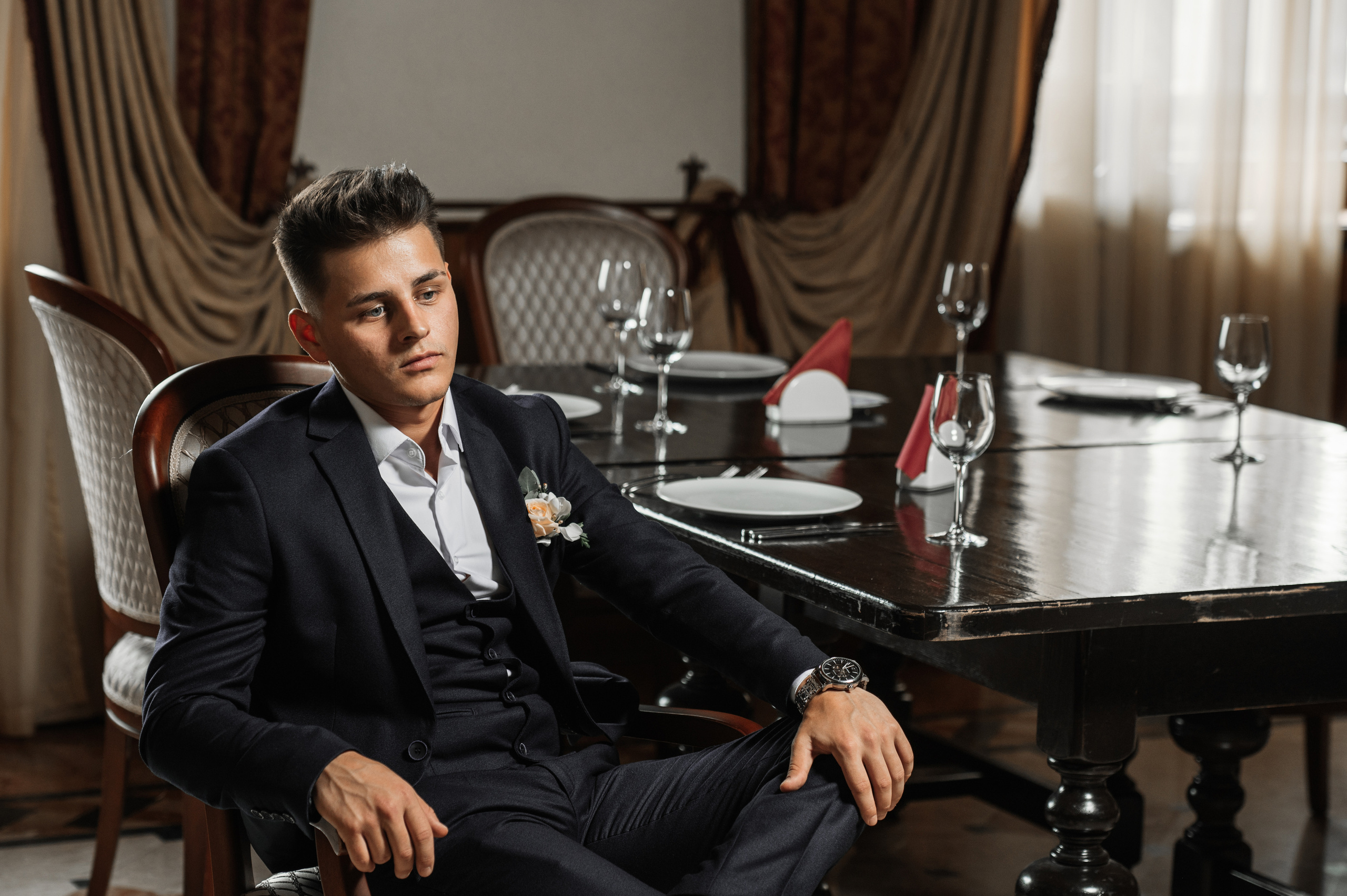 Свадебная фотосессия Грибоедовский ЗАГС. Свадебный фотограф Москва Юрий Кульман