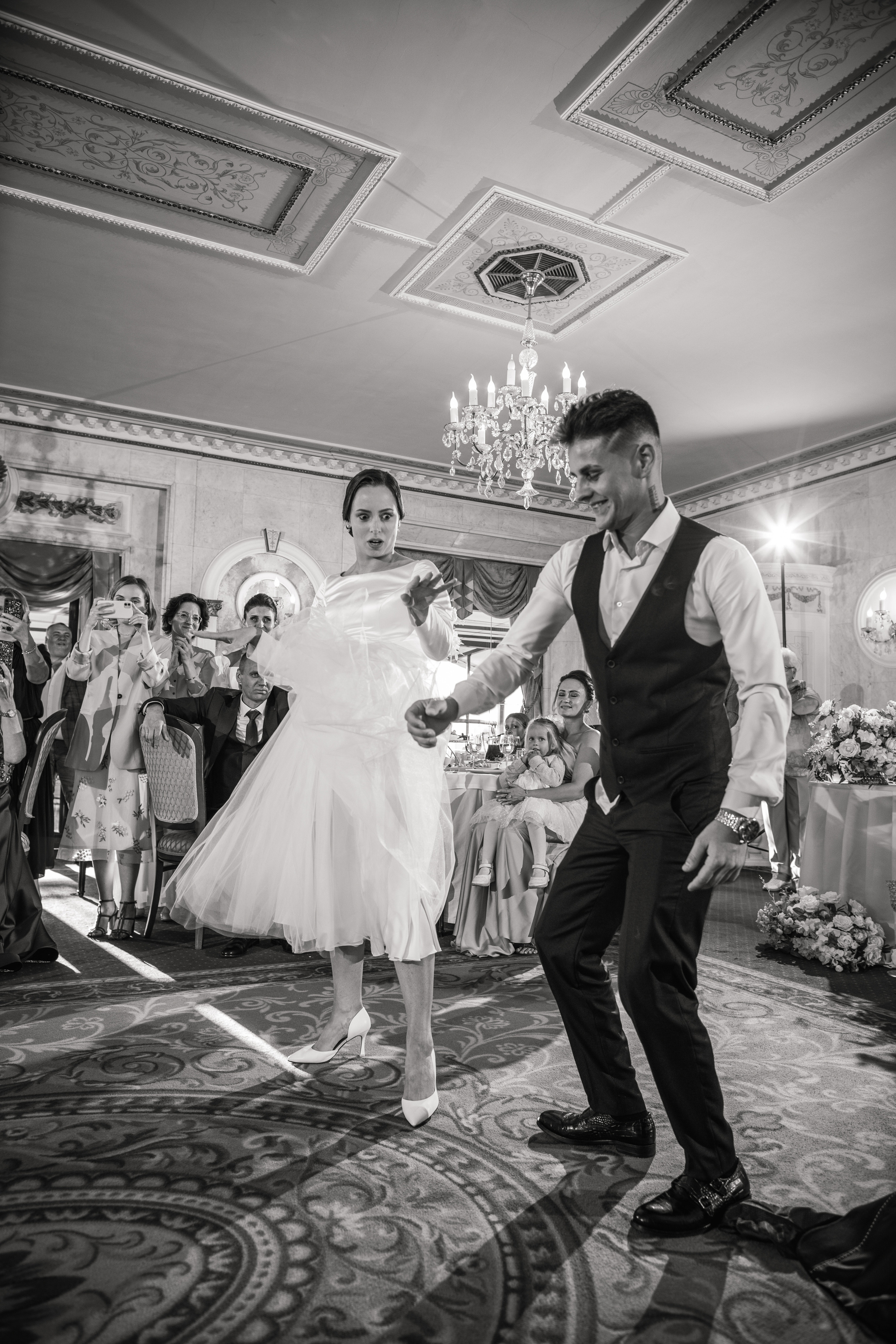 Свадебная фотосессия Грибоедовский ЗАГС. Свадебный фотограф Москва Юрий Кульман