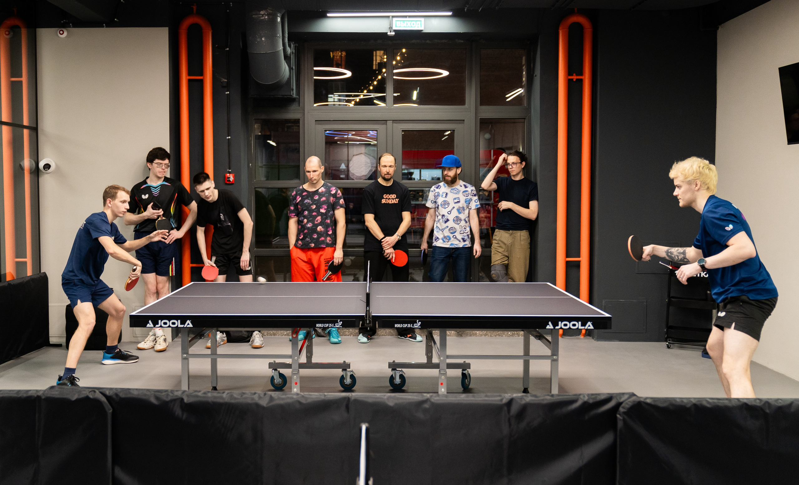 Пинг-понг клуб Ракетка, Брусницын квартал, клуб Ракетка Санкт-Петербург, клуб настольного тенниса в Санкт-Петербурге, пинг-понг клуб в Брусницын квартале Санкт-Петербург 