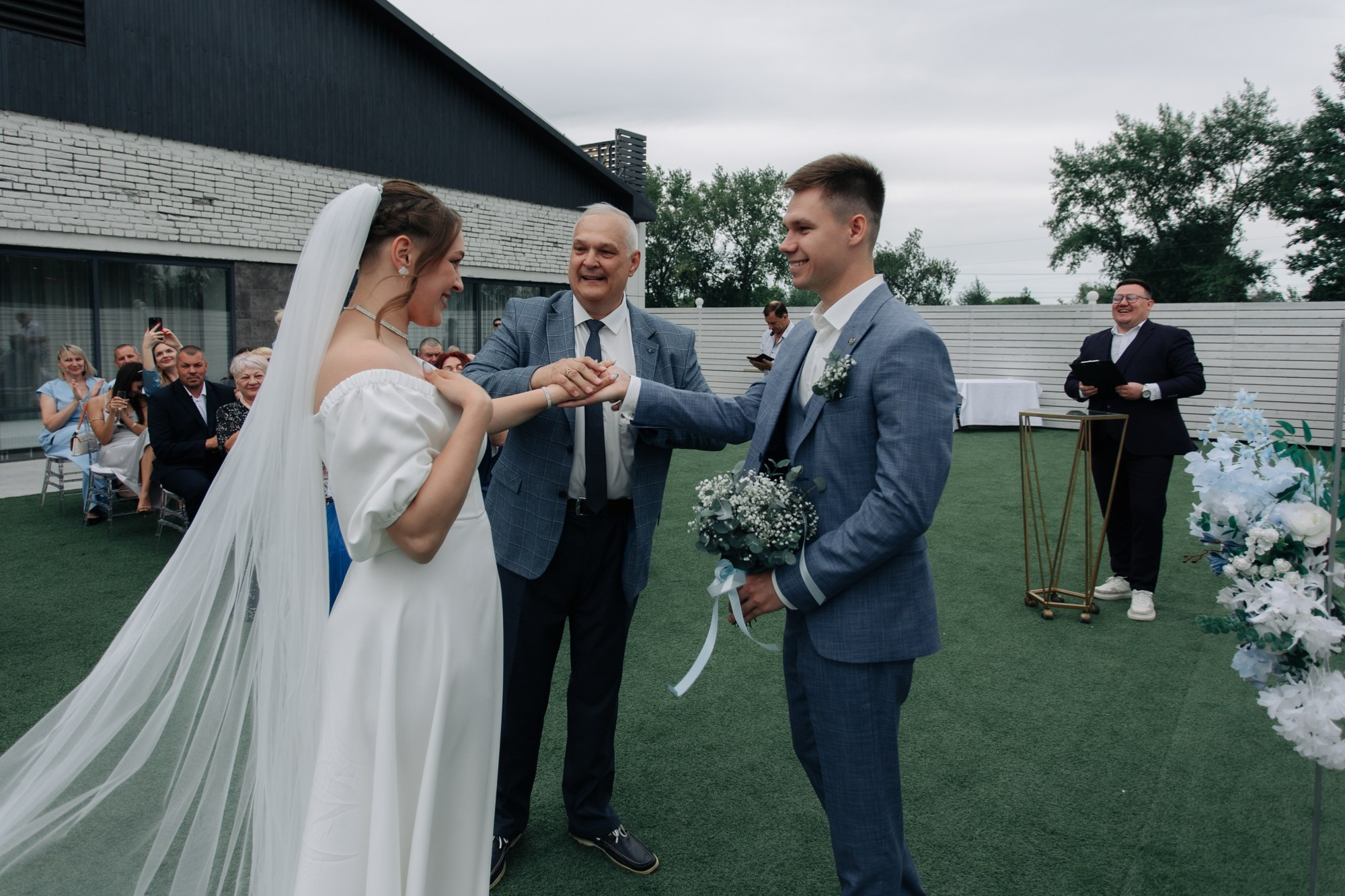 Данил и Лиза. Свадебный и портретный фотограф в Омске Антон Карев