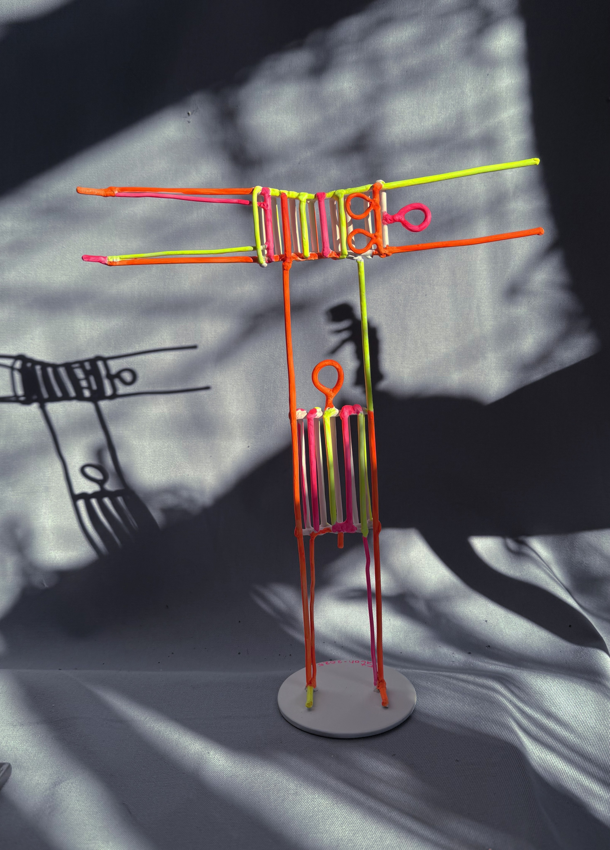 Серия «Прогулка» _ 2023-25 гг. Художник — скульптор Антонина Фатхуллина