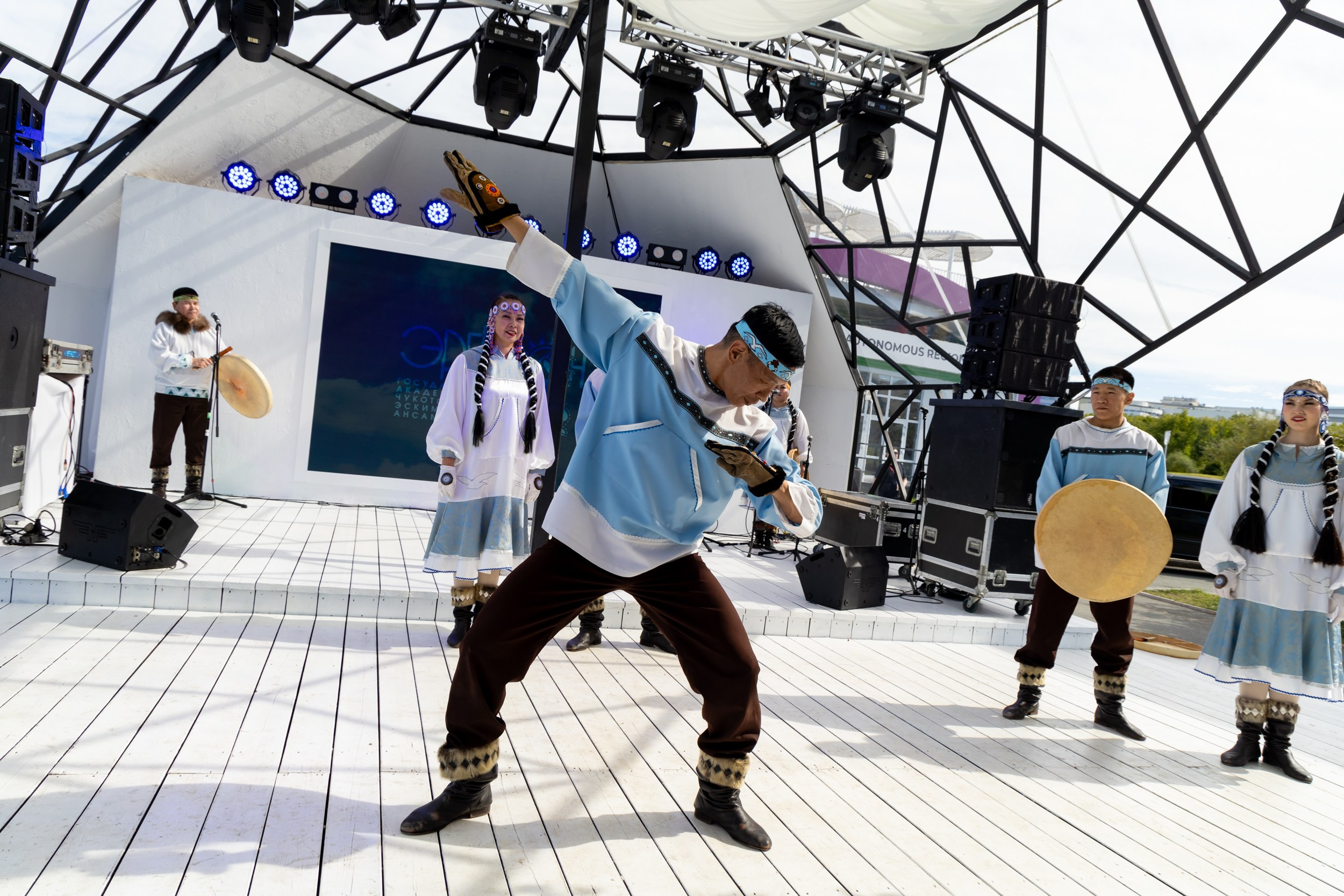 ВЭФ 2024. Репортажный и студийный фотограф во Владивостоке Дударева Софья