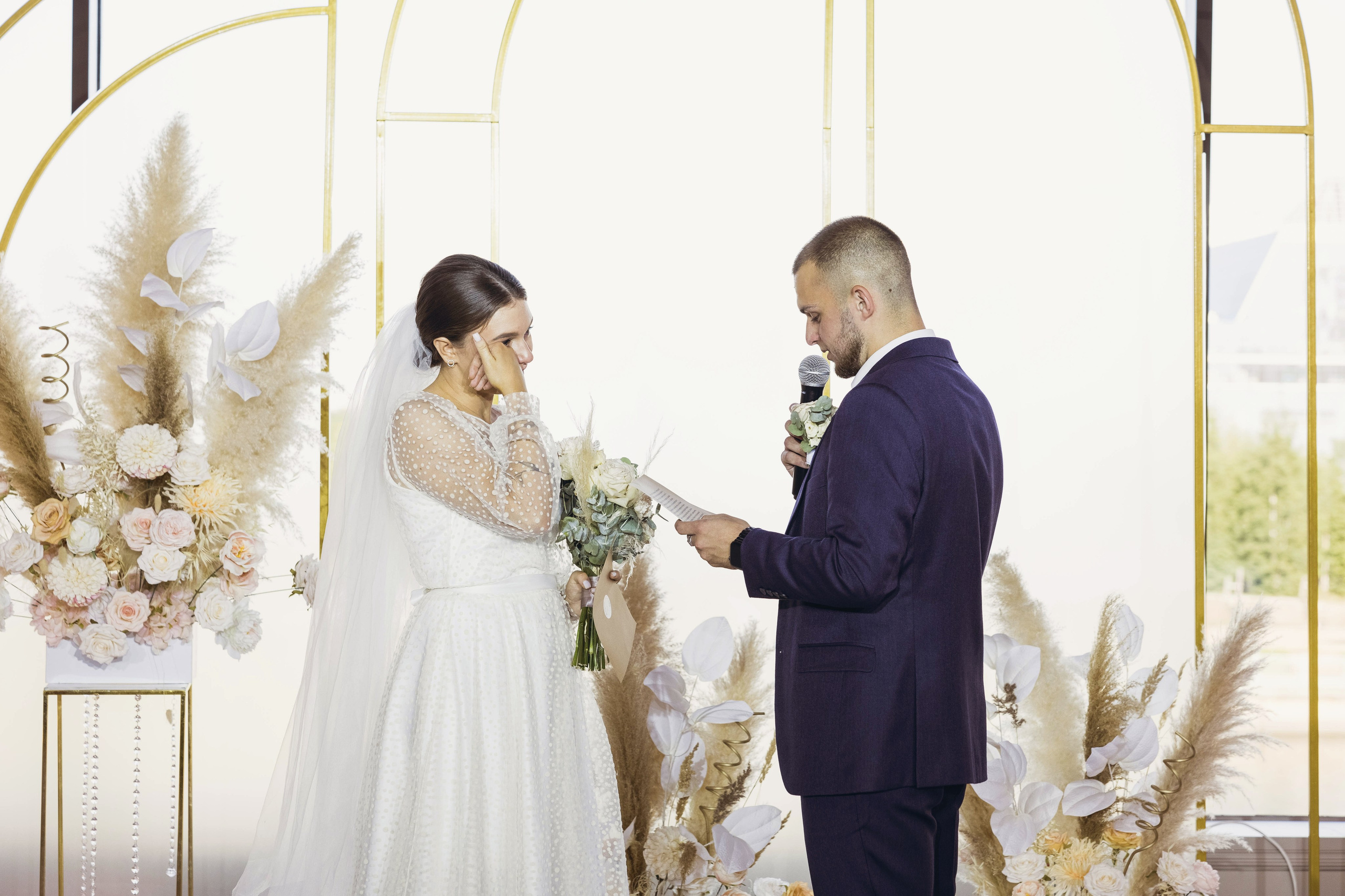 Никита и Ульяна (максимальный — Винотека). Свадебный и семейный фотограф в городе Сургуте Стерликова Светлана