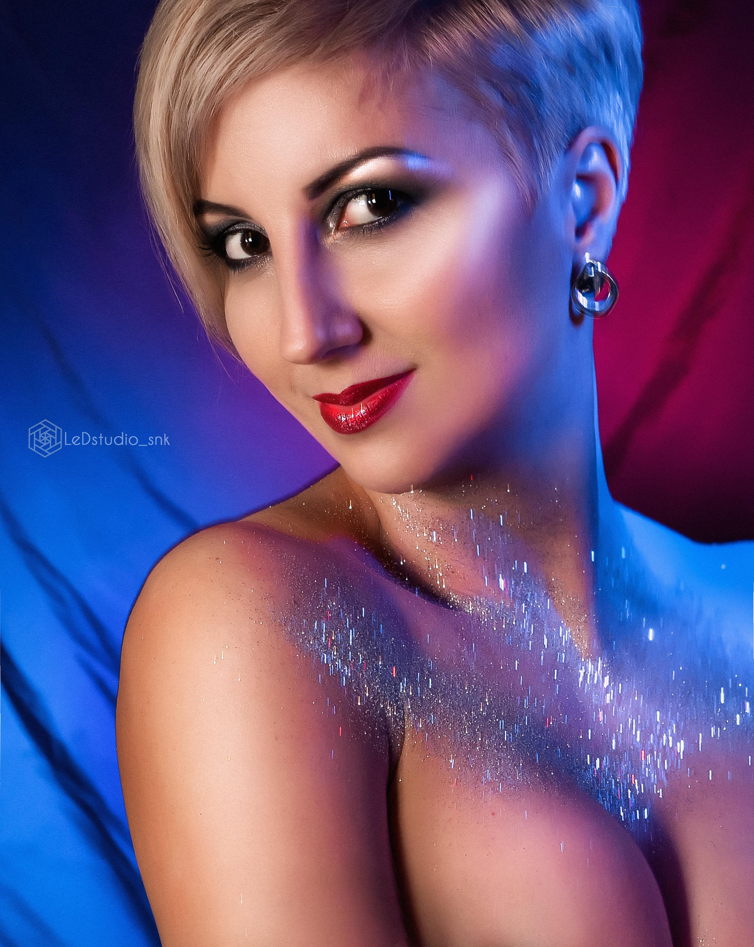 1. Фото и видео, свадебная, семейная, индивидуальная, школьная съёмка