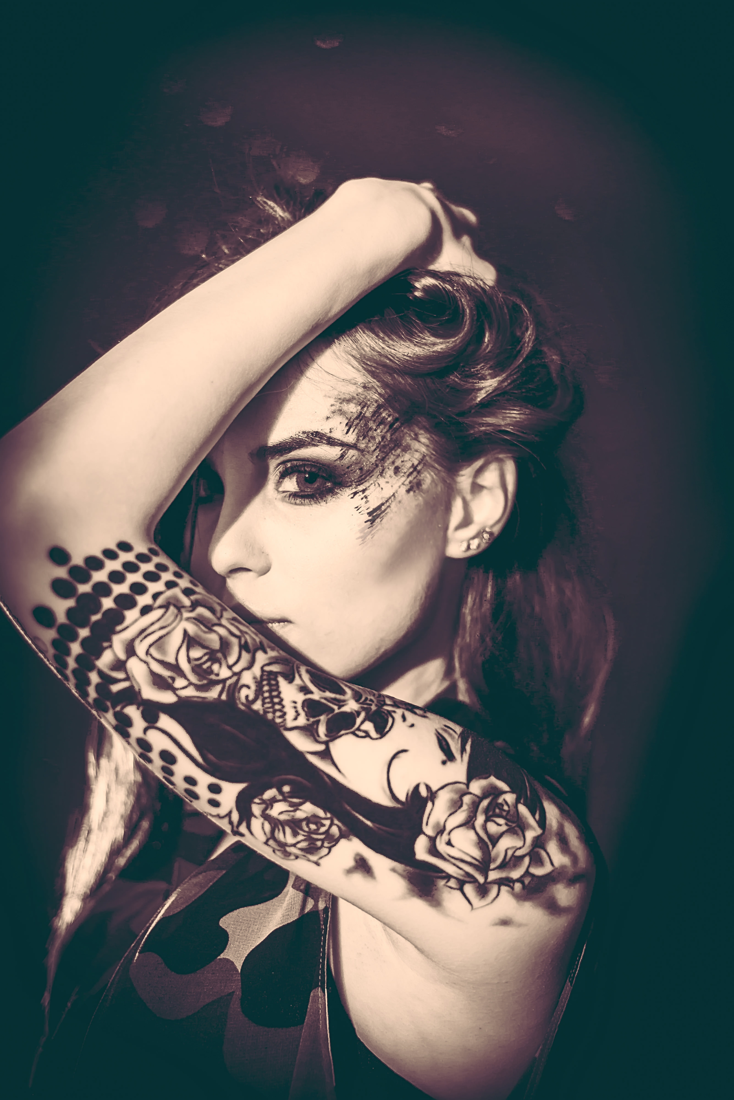 1. Фото и видео, свадебная, семейная, индивидуальная, школьная съёмка