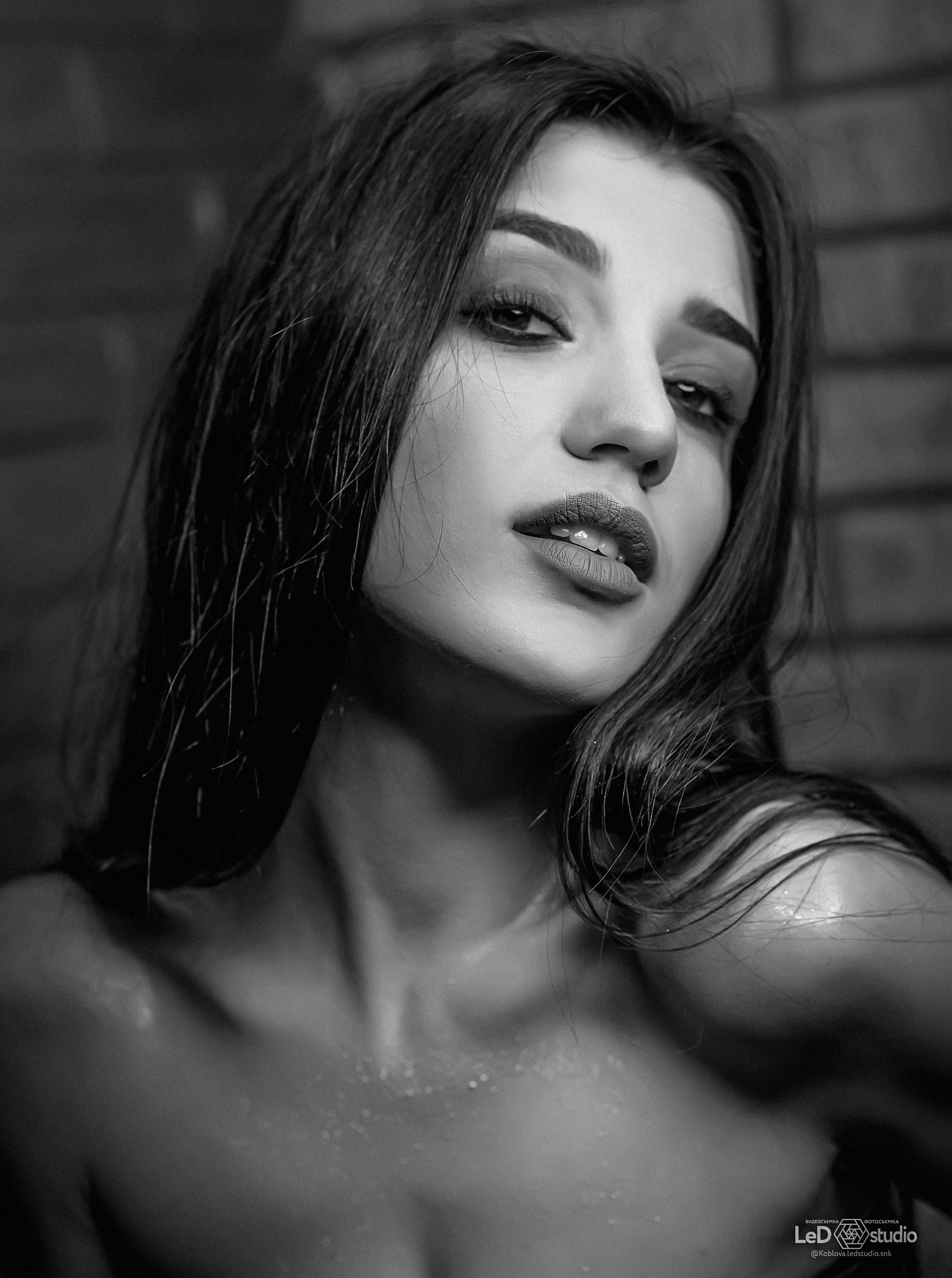 1. Фото и видео, свадебная, семейная, индивидуальная, школьная съёмка