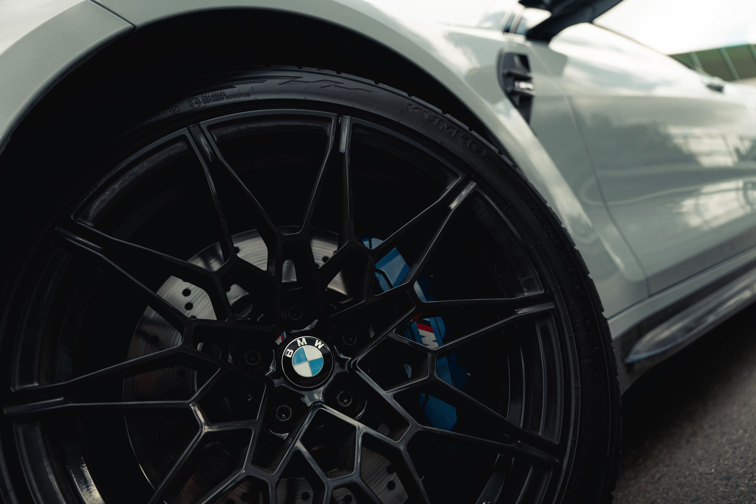 Фотографии BMW M4 G82