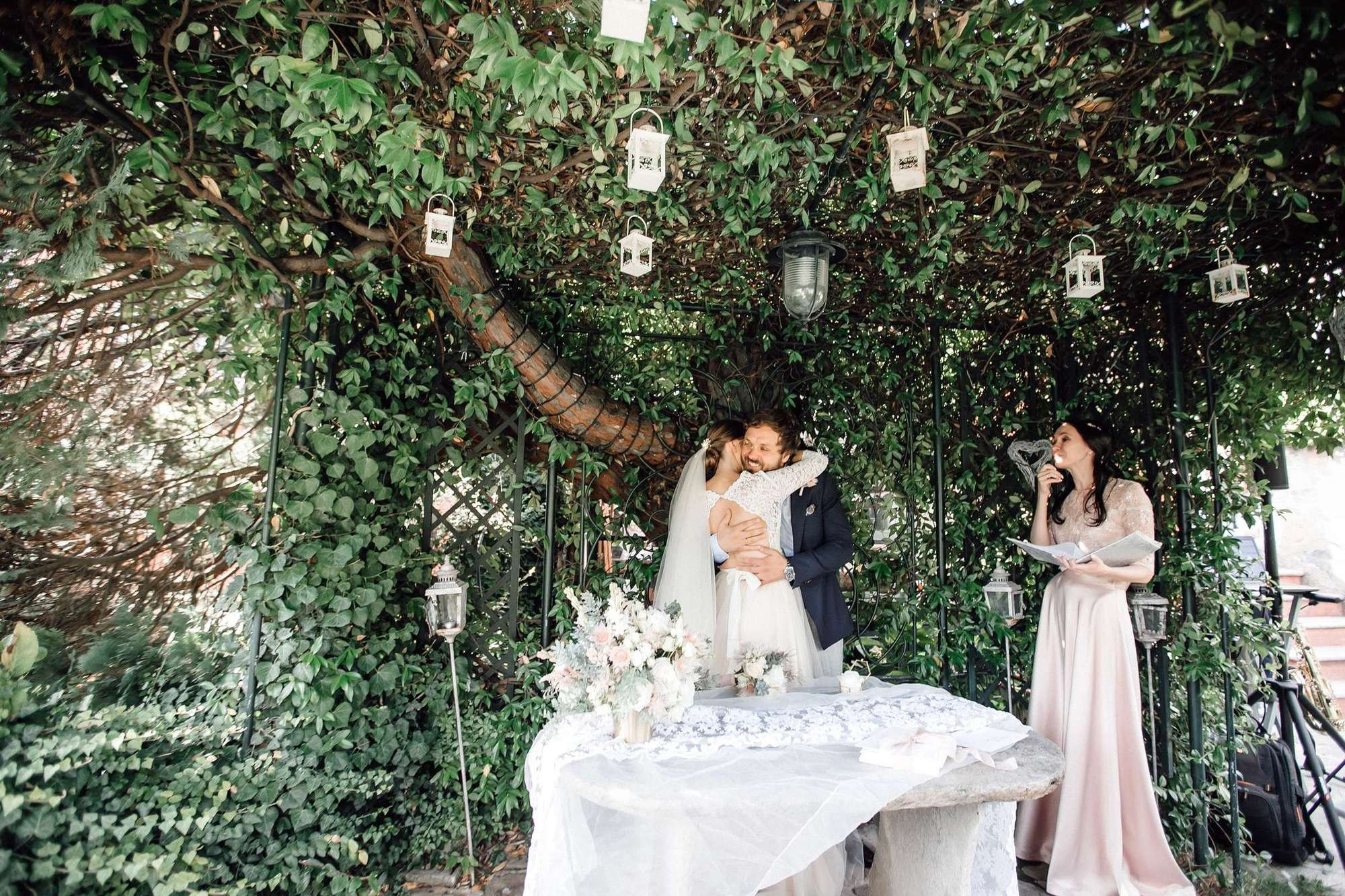 Саша и Настя. Комо. Любовь Чуляева — свадебный фотограф в Москве и Европе