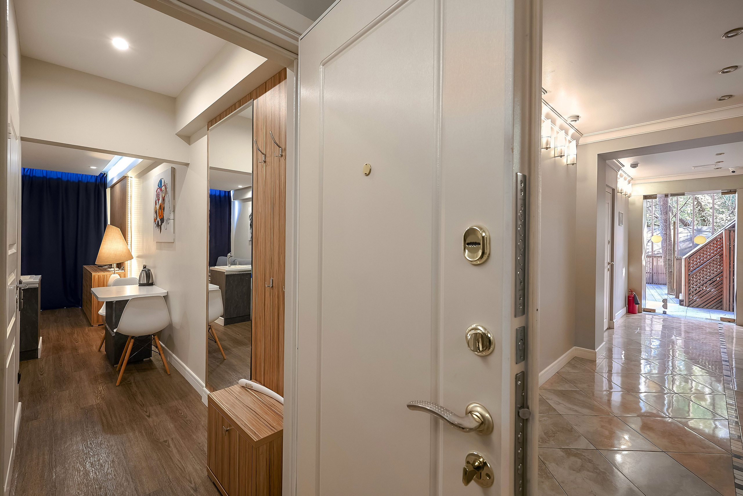 Портфолио по интерьерной и экстерьерной фотосъёмки: Апартаменты — Сочи. Фотограф Яковлев Роман — Красноярск