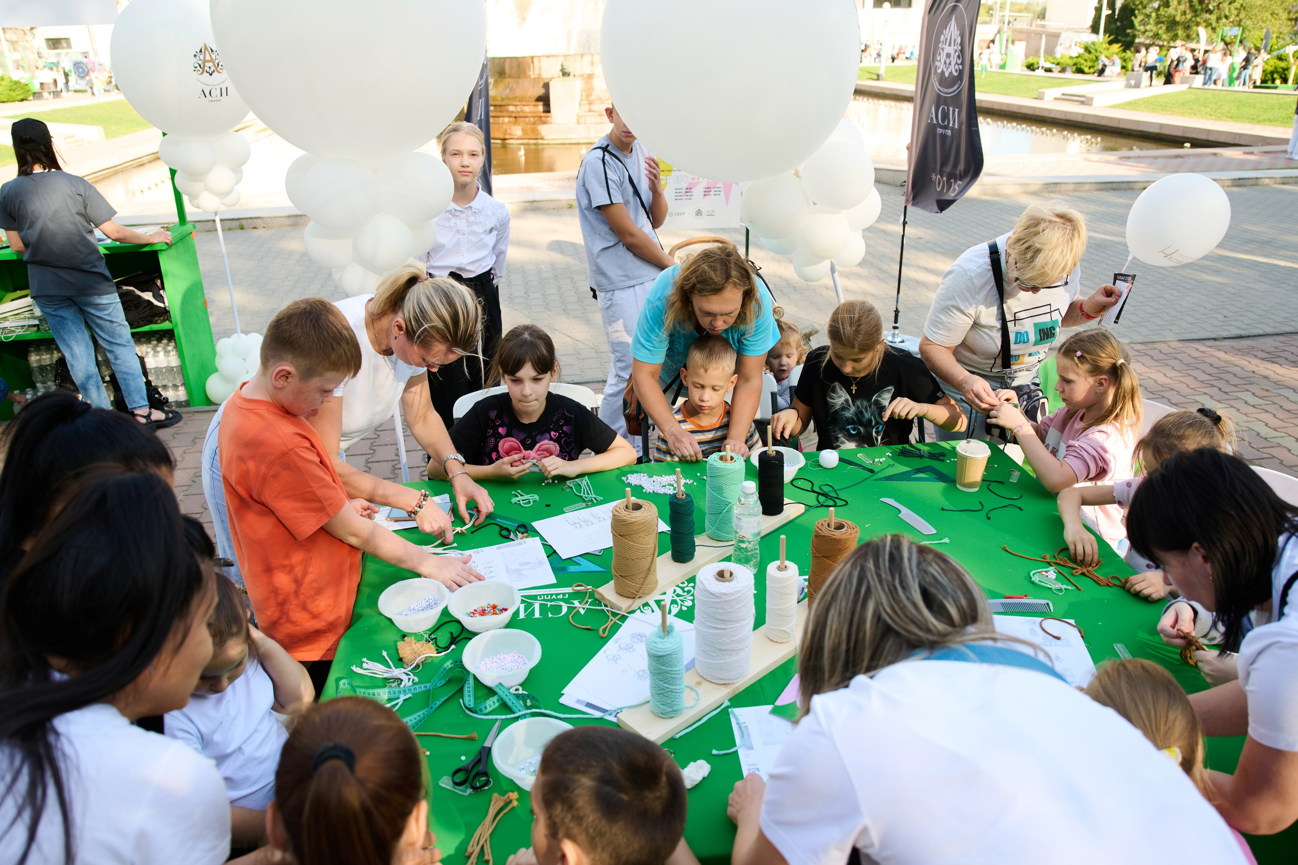СБЕР базар на Театральной площади. Студия событий ДЕЙЗИ. Организация мероприятий. Свадебное агентство в Ростове-на-Дону. Свадебный организатор. Организация свадьбы под ключ