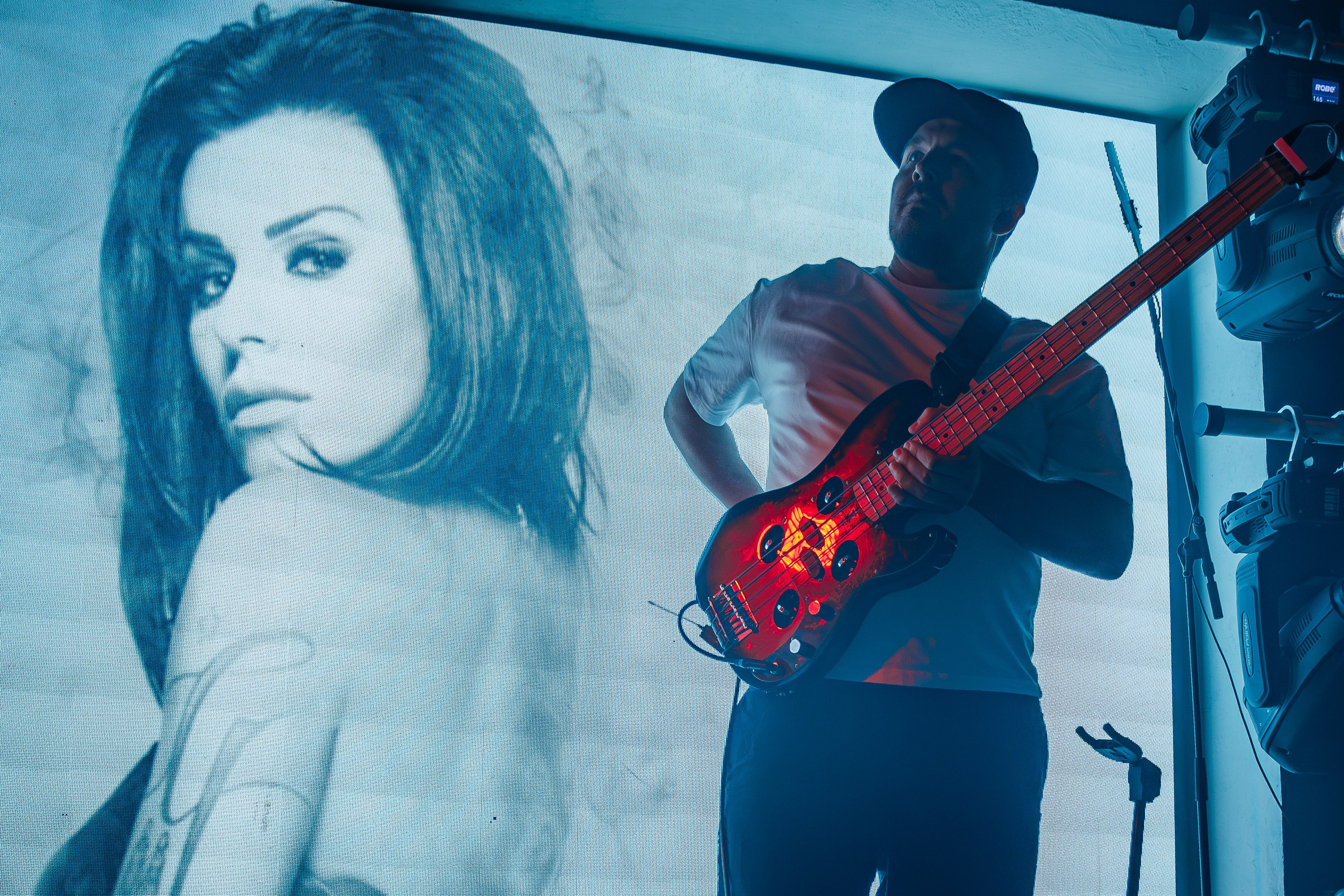 «Юлия Волкова"_Чайка на пляже_Ялта_2.08.2025 г. Аминов Руслан | Фотограф